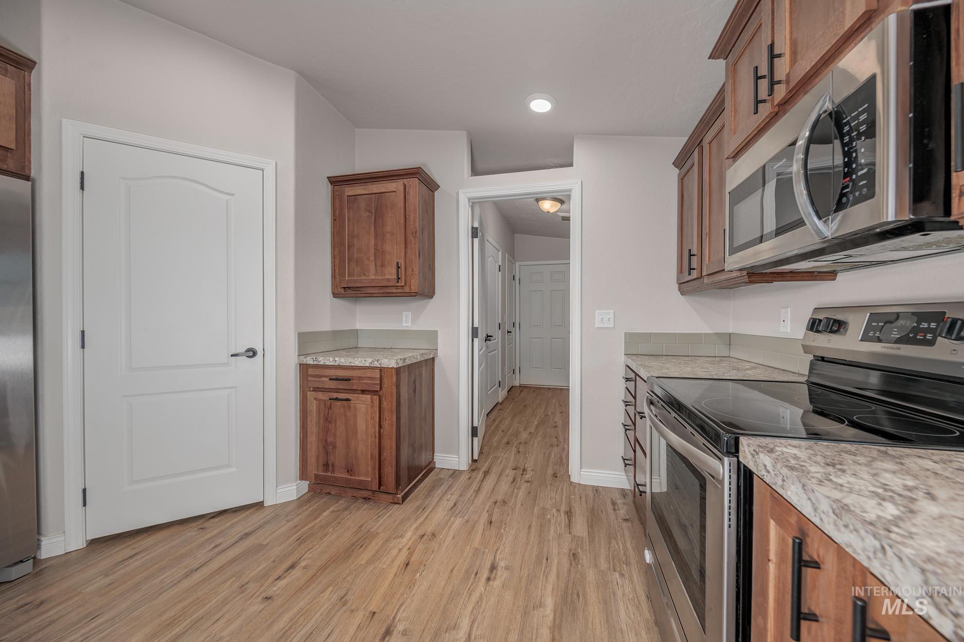 10680 Highway 95, Payette, Idaho 83661, 3 Bedrooms, 2 Bathrooms, Residential For Sale, Price $539,500, 98976656