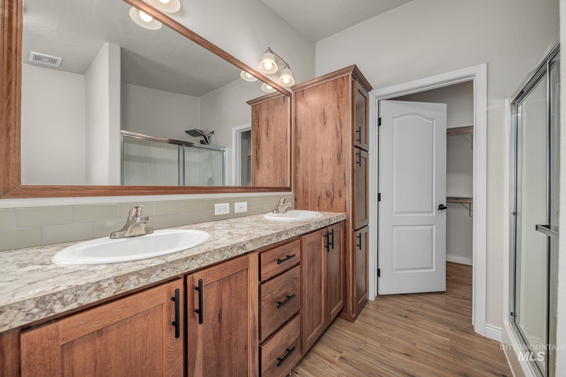 10680 Highway 95, Payette, Idaho 83661, 3 Bedrooms, 2 Bathrooms, Residential For Sale, Price $539,500, 98976656