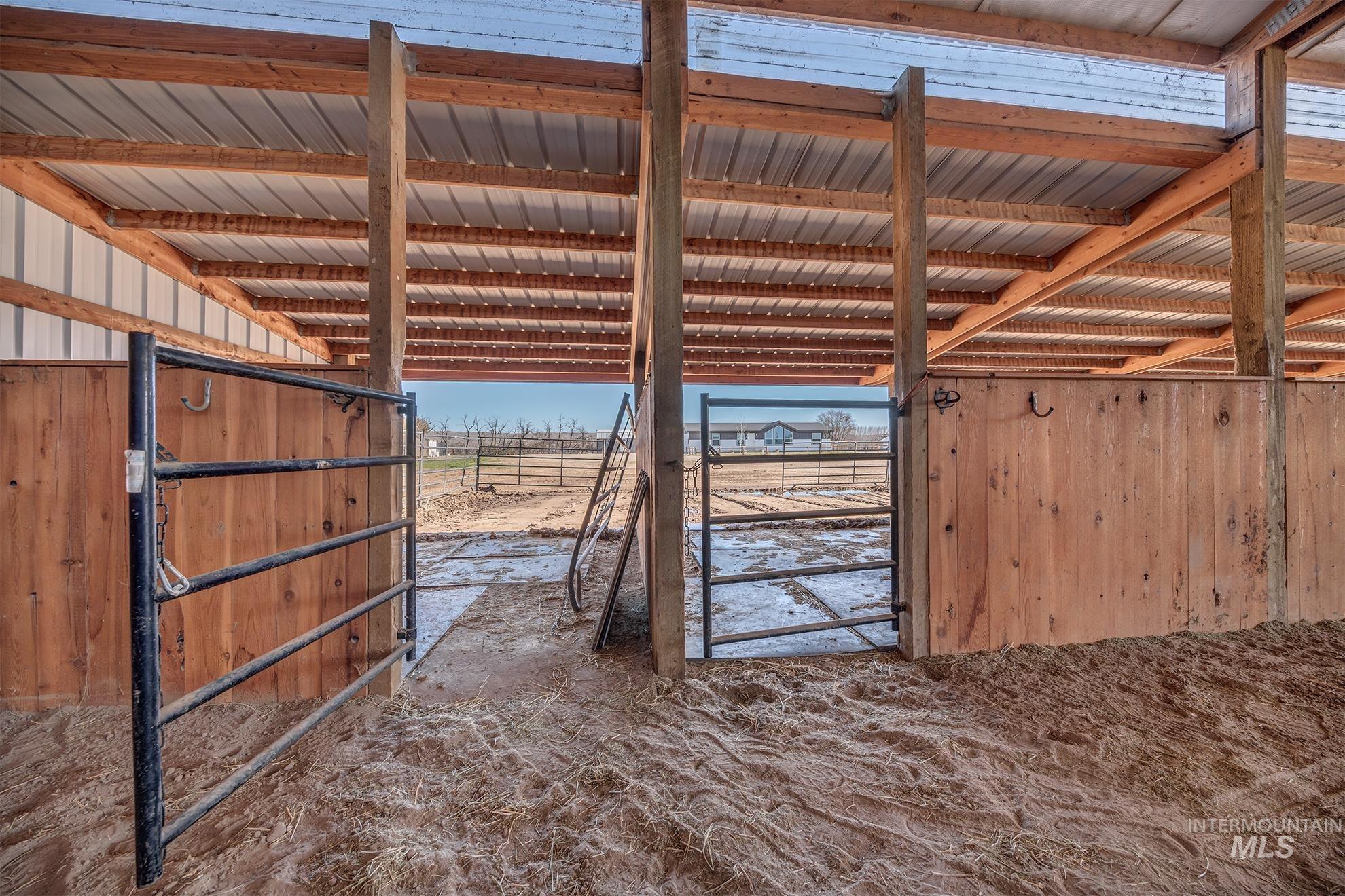 10680 Highway 95, Payette, Idaho 83661, 3 Bedrooms, 2 Bathrooms, Residential For Sale, Price $539,500, 98976656