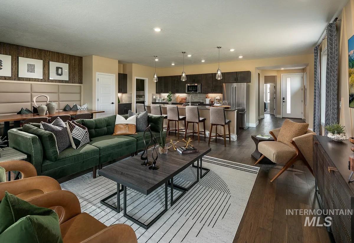 11978 W United Ln, Kuna, Idaho 83634-1034, 2 Bedrooms, 2 Bathrooms, Residential For Sale, Price $474,911, 98976665