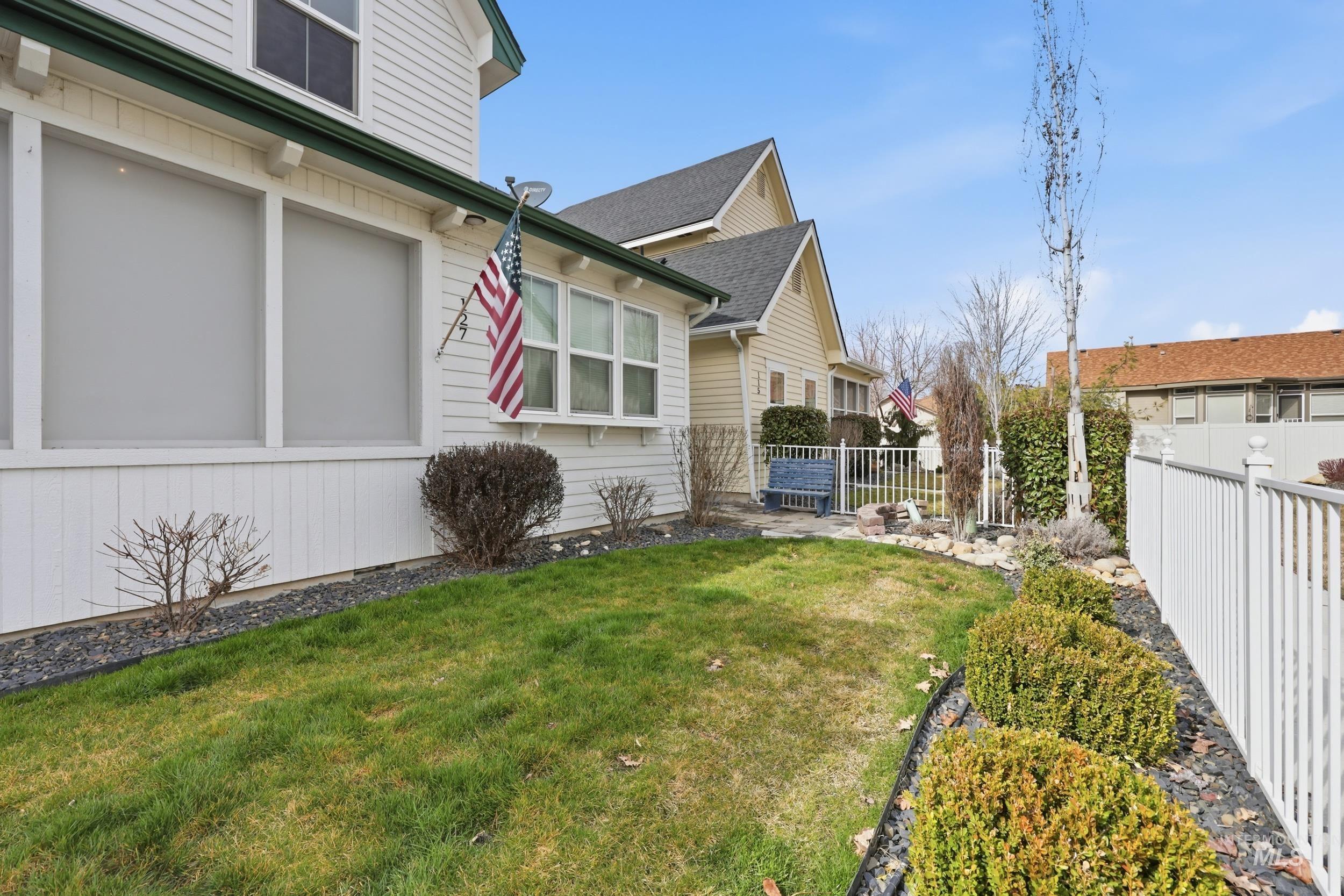 127 Mathie, Eagle, Idaho 83616, 3 Bedrooms, 2.5 Bathrooms, Residential Income For Sale, Price $549,500, 98976667