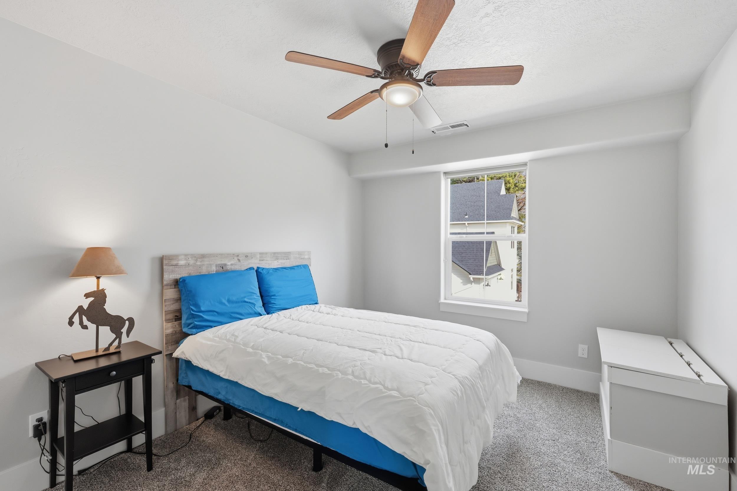 127 Mathie, Eagle, Idaho 83616, 3 Bedrooms, 2.5 Bathrooms, Residential Income For Sale, Price $549,500, 98976667