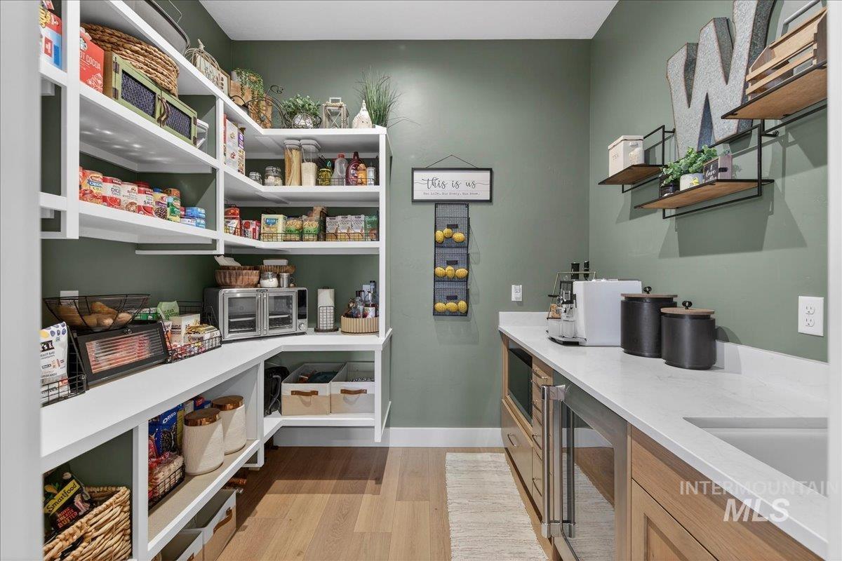 24853 Haflinger Way, Middleton, Idaho 83644, 4 Bedrooms, 4 Bathrooms, Residential For Sale, Price $1,399,900, 98976668