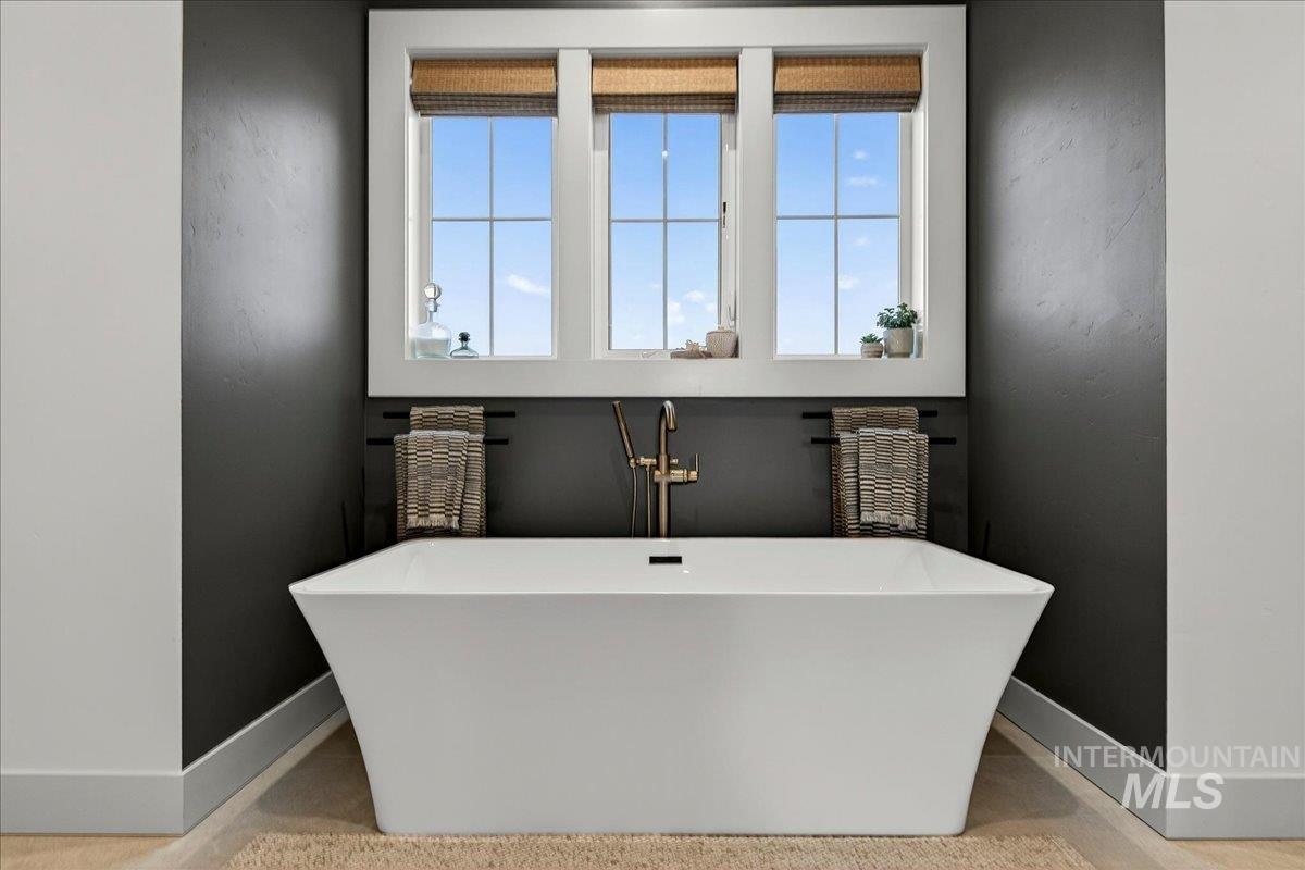 24853 Haflinger Way, Middleton, Idaho 83644, 4 Bedrooms, 4 Bathrooms, Residential For Sale, Price $1,399,900, 98976668