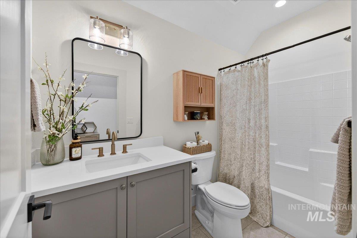 24853 Haflinger Way, Middleton, Idaho 83644, 4 Bedrooms, 4 Bathrooms, Residential For Sale, Price $1,399,900, 98976668