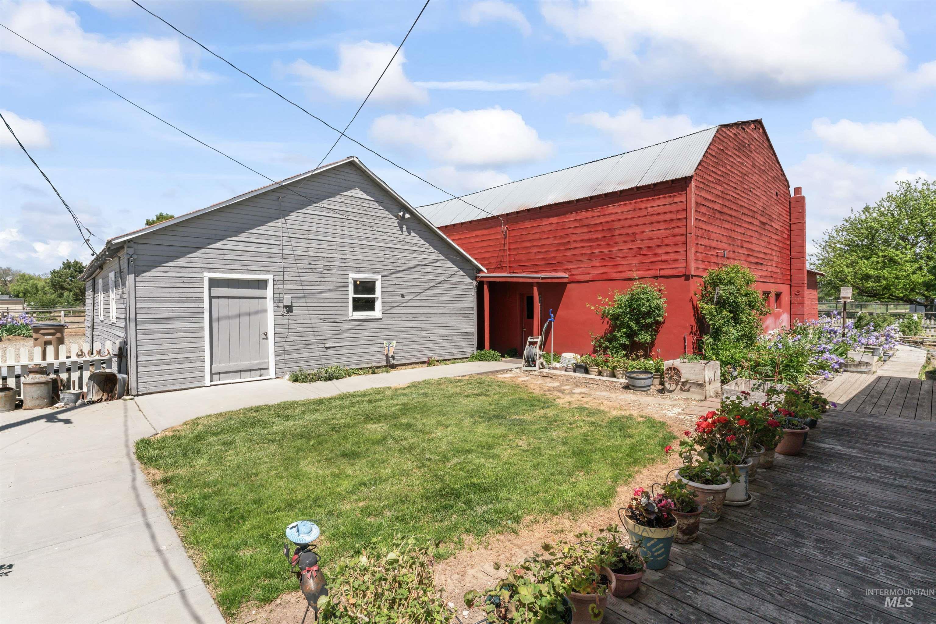 1444 W Black Canyon Hwy, Emmett, Idaho 83617, 4 Bedrooms, 2 Bathrooms, Residential For Sale, Price $759,900, 98976669