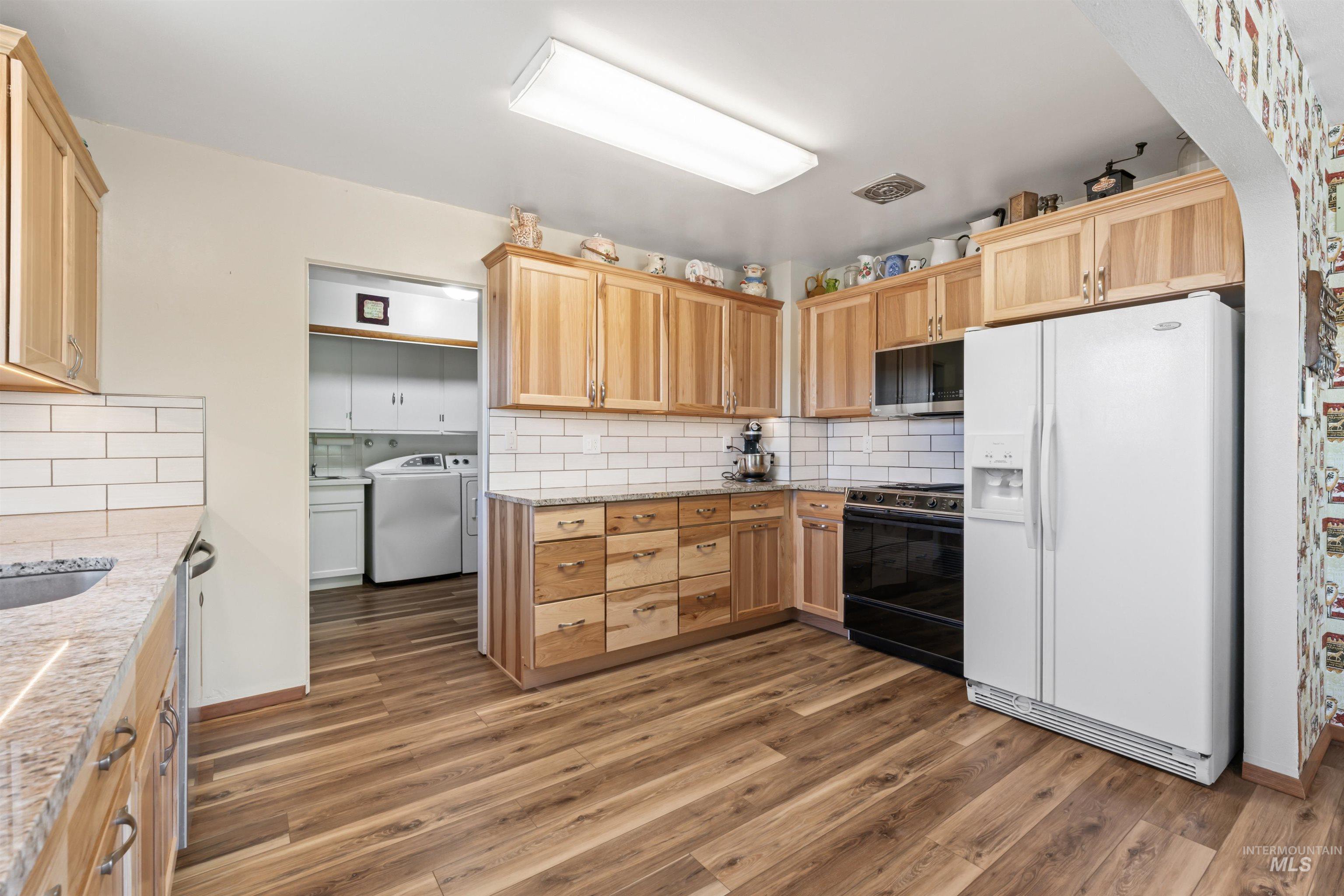 1444 W Black Canyon Hwy, Emmett, Idaho 83617, 4 Bedrooms, 2 Bathrooms, Residential For Sale, Price $759,900, 98976669