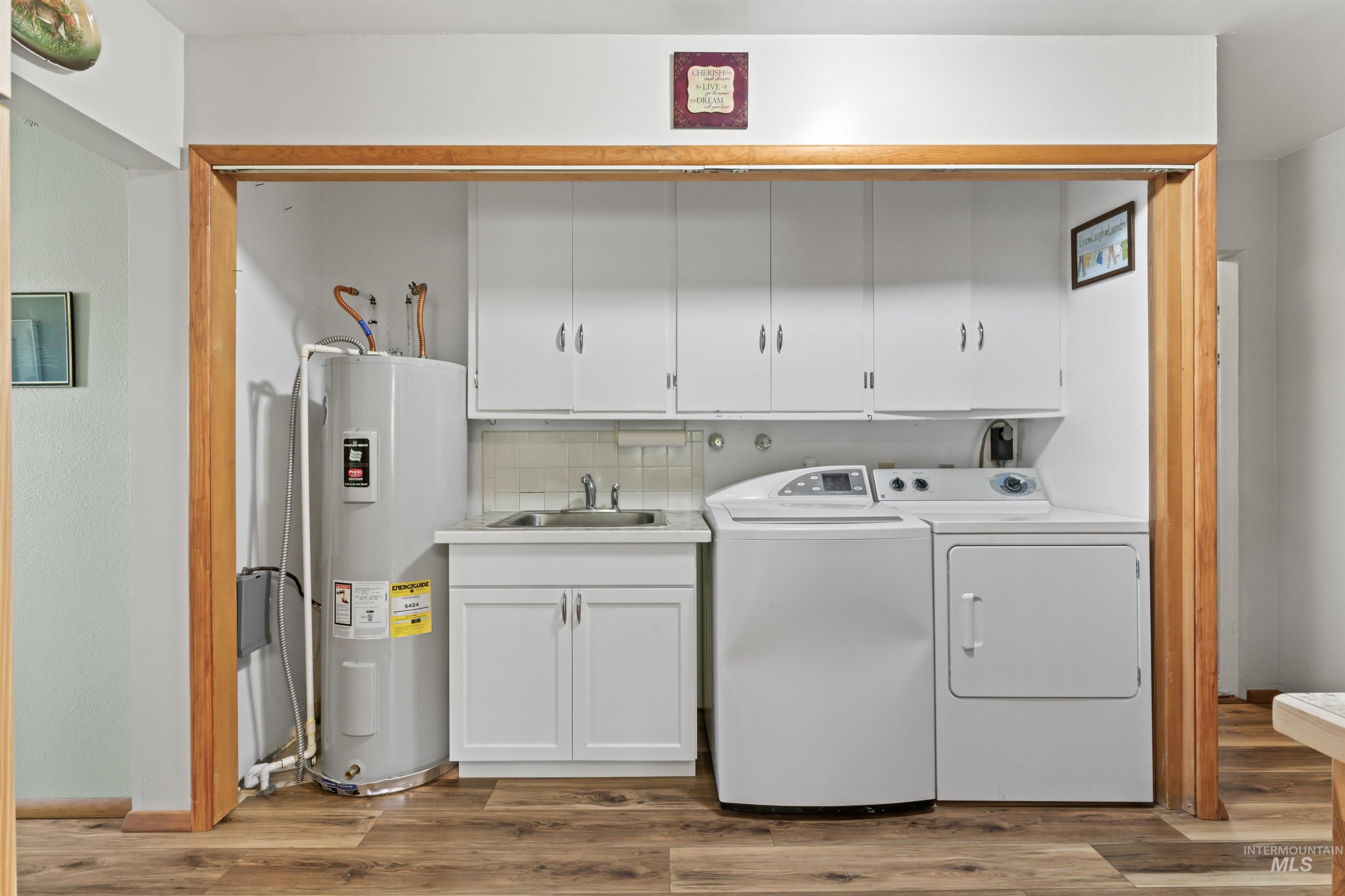 1444 W Black Canyon Hwy, Emmett, Idaho 83617, 4 Bedrooms, 2 Bathrooms, Residential For Sale, Price $759,900, 98976669