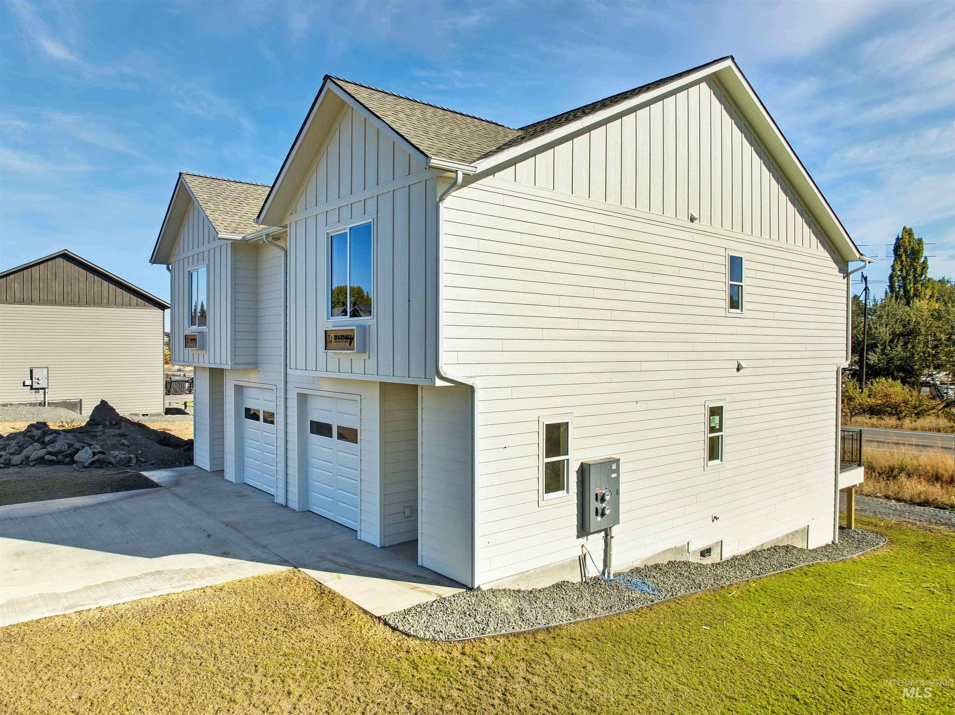 2815 Cyprus Court, Moscow, Idaho 83843, 3 Bedrooms, 2.5 Bathrooms, Residential Income For Sale, Price $630,000, 98976673