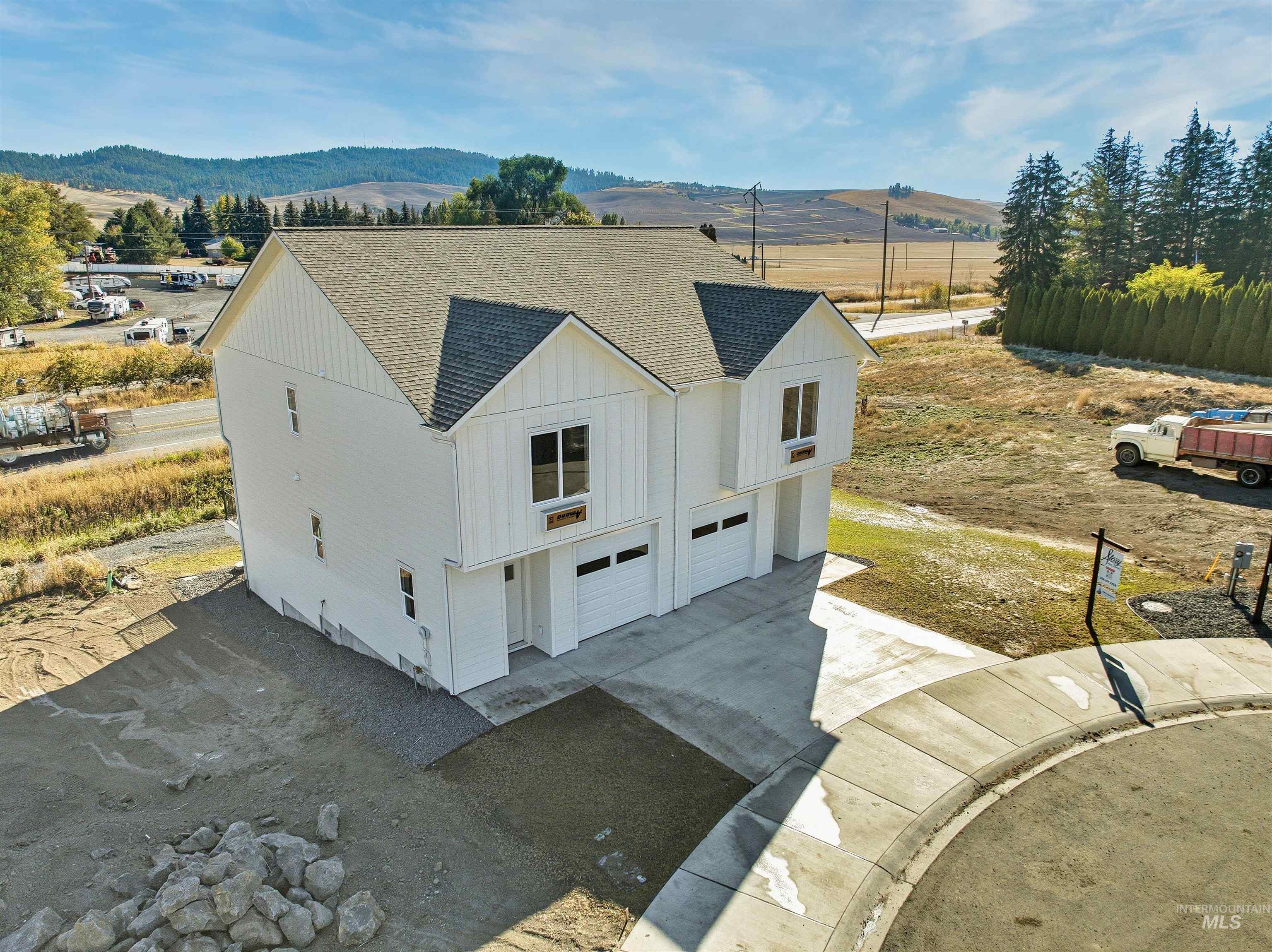 2815 Cyprus Court, Moscow, Idaho 83843, 3 Bedrooms, 2.5 Bathrooms, Residential Income For Sale, Price $630,000, 98976673