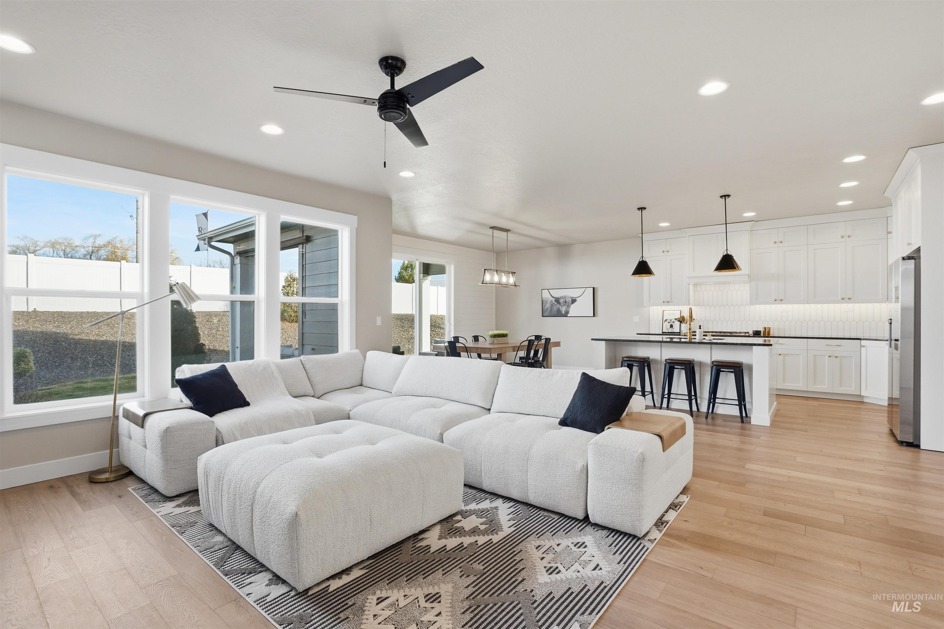 8094 Basin Cove Ave., Middleton, Idaho 83644, 4 Bedrooms, 2.5 Bathrooms, Residential For Sale, Price $665,000, 98976674