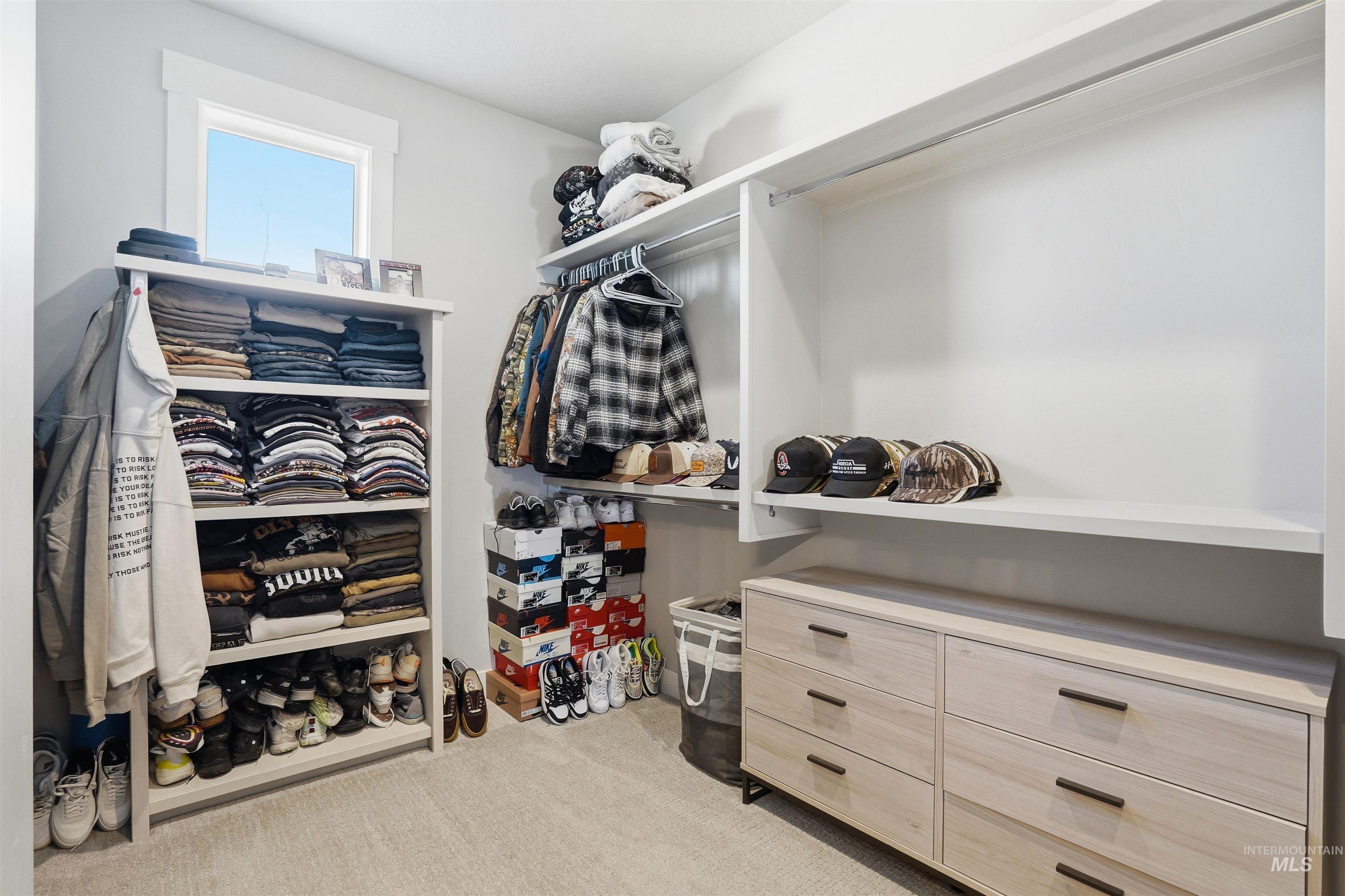 8094 Basin Cove Ave., Middleton, Idaho 83644, 4 Bedrooms, 2.5 Bathrooms, Residential For Sale, Price $665,000, 98976674