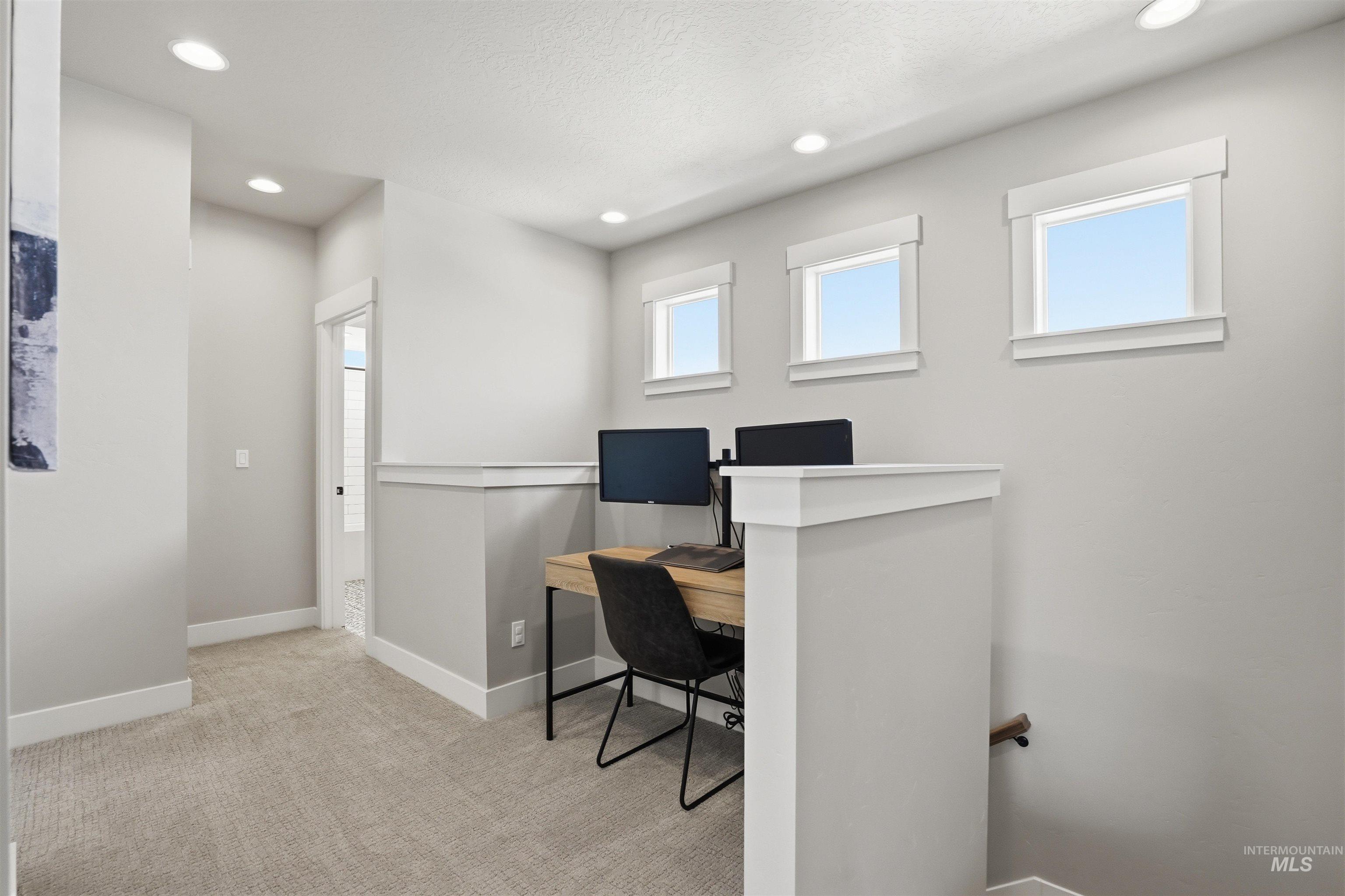 8094 Basin Cove Ave., Middleton, Idaho 83644, 4 Bedrooms, 2.5 Bathrooms, Residential For Sale, Price $665,000, 98976674