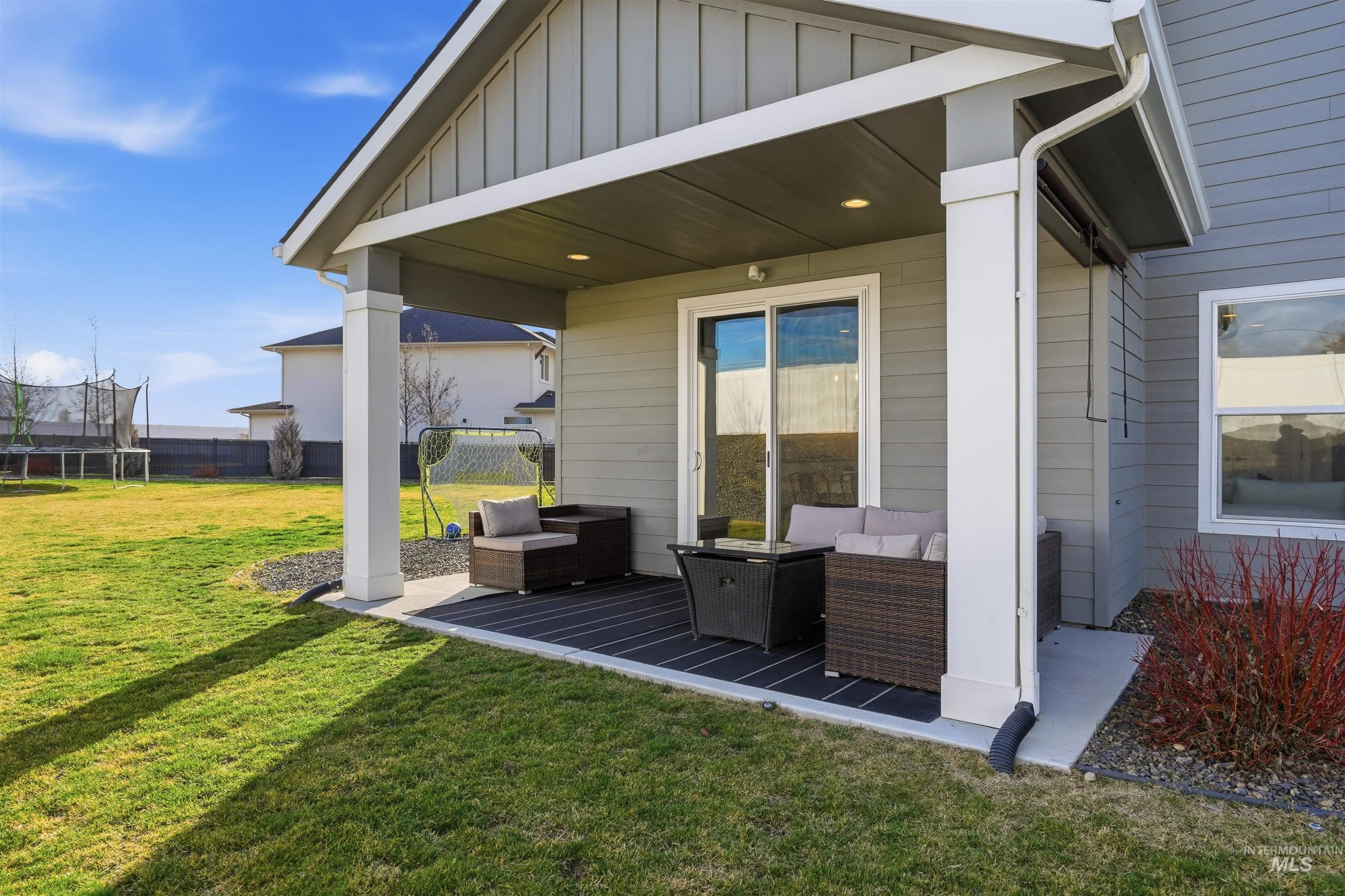 8094 Basin Cove Ave., Middleton, Idaho 83644, 4 Bedrooms, 2.5 Bathrooms, Residential For Sale, Price $665,000, 98976674