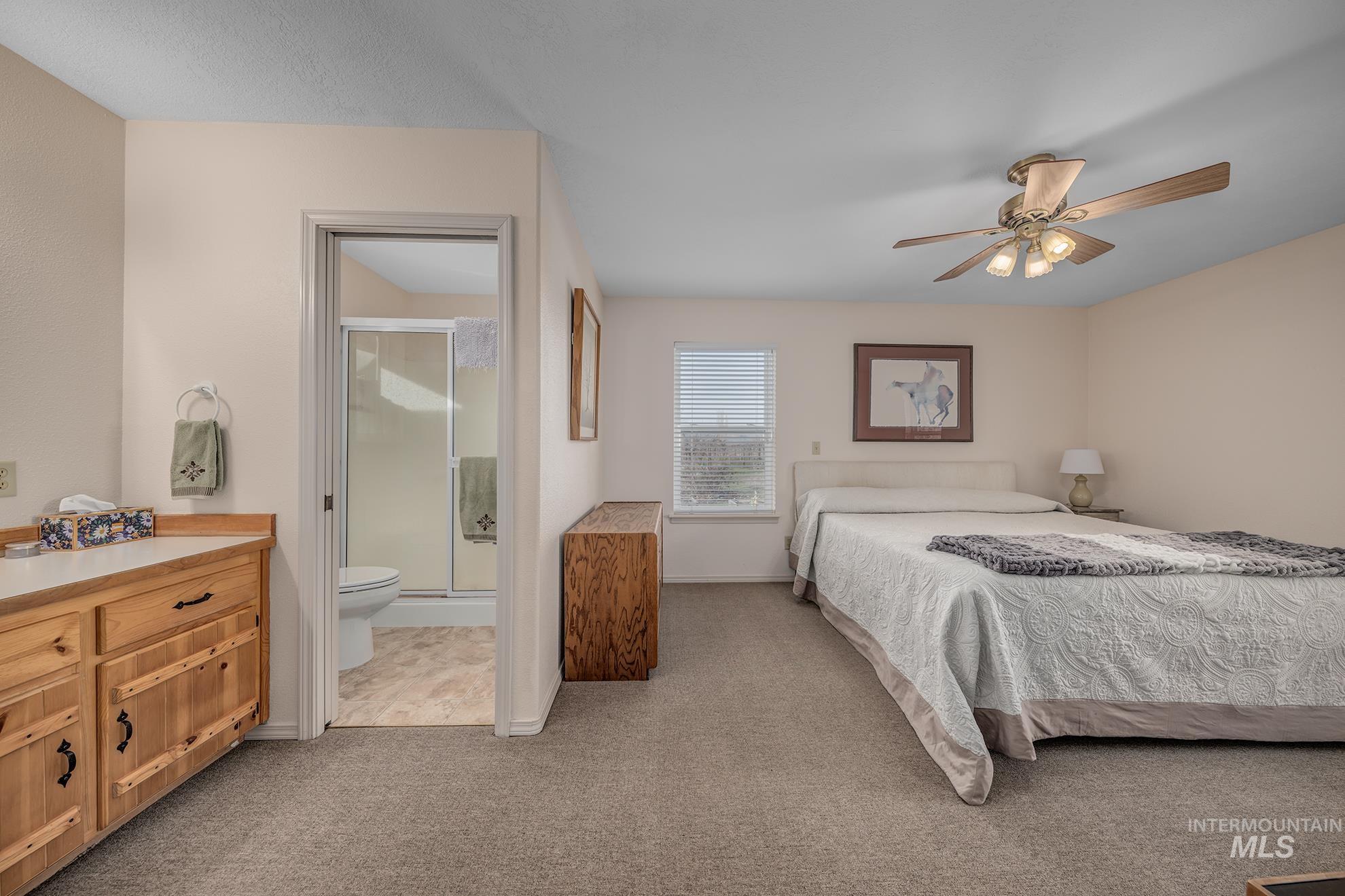 946 Indianhead Rd, Weiser, Idaho 83672, 3 Bedrooms, 2 Bathrooms, Residential For Sale, Price $550,000,MLS 98976678