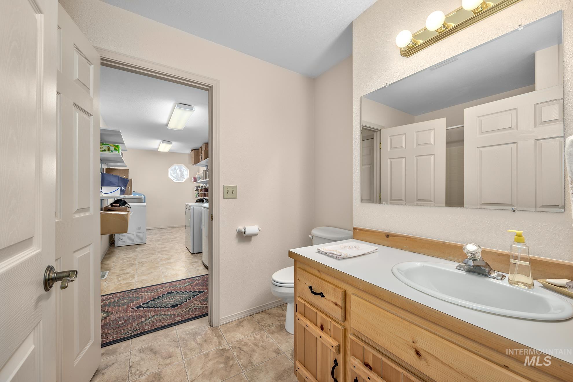 946 Indianhead Rd, Weiser, Idaho 83672, 3 Bedrooms, 2 Bathrooms, Residential For Sale, Price $550,000,MLS 98976678