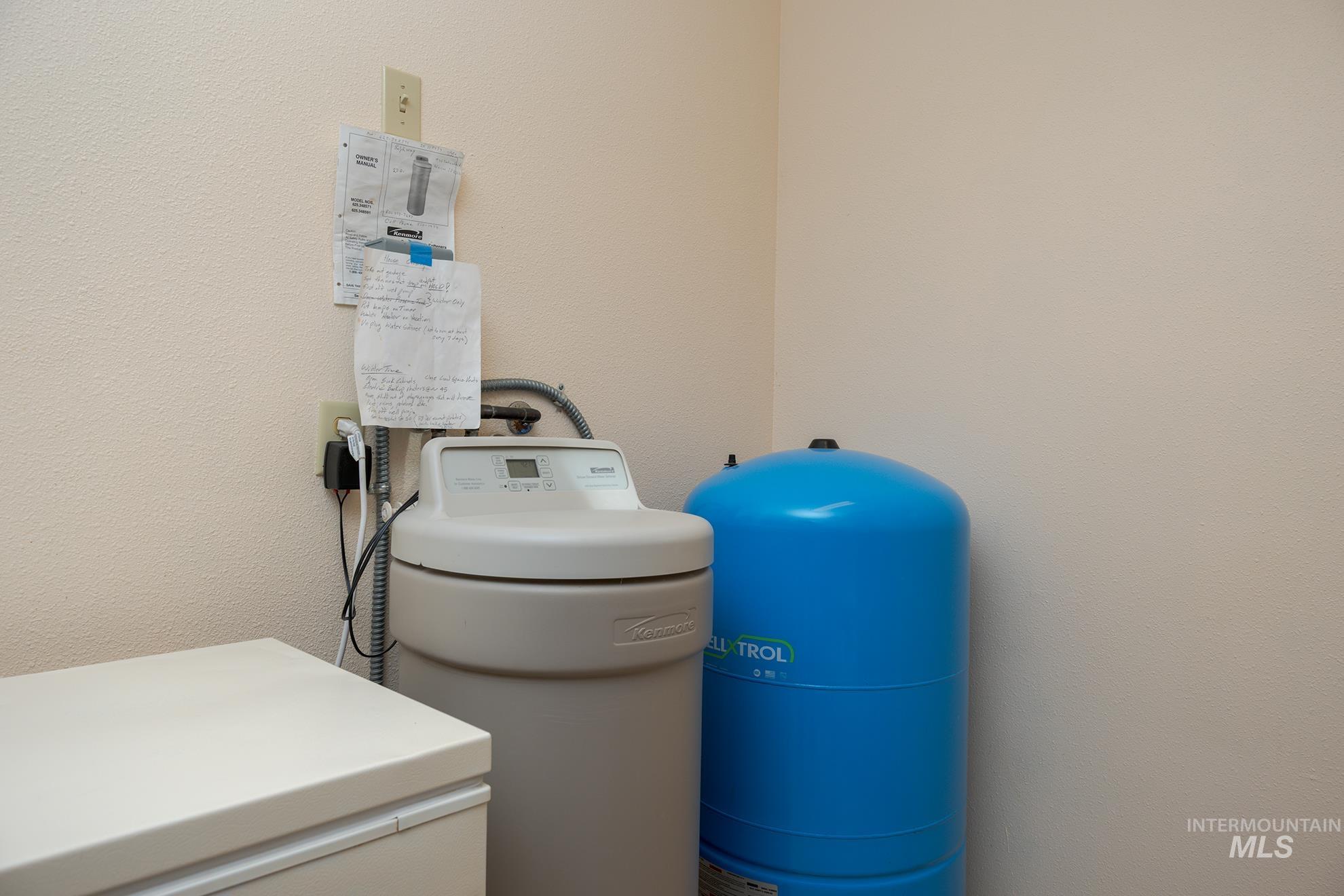 946 Indianhead Rd, Weiser, Idaho 83672, 3 Bedrooms, 2 Bathrooms, Residential For Sale, Price $550,000,MLS 98976678