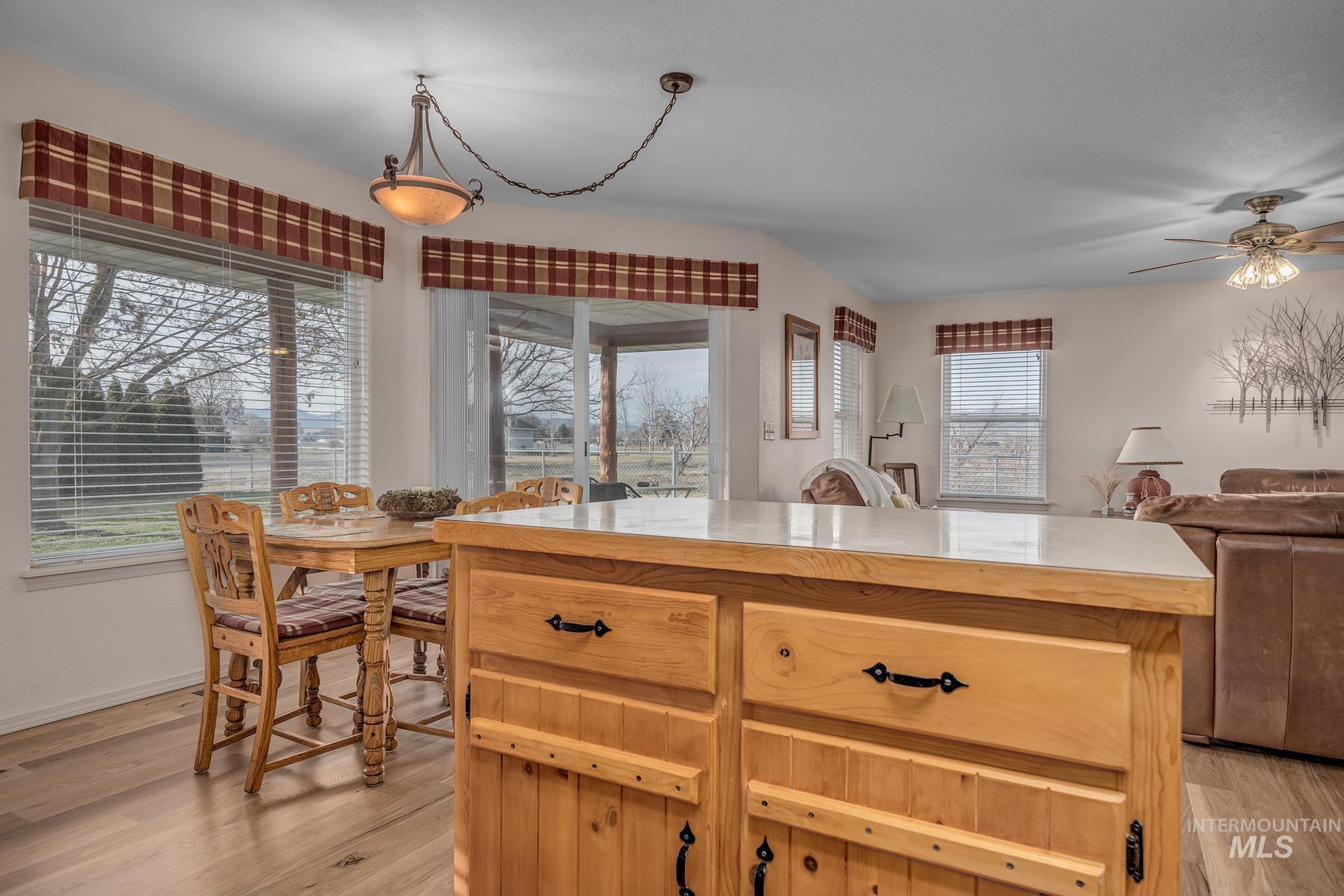 946 Indianhead Rd, Weiser, Idaho 83672, 3 Bedrooms, 2 Bathrooms, Residential For Sale, Price $550,000,MLS 98976678