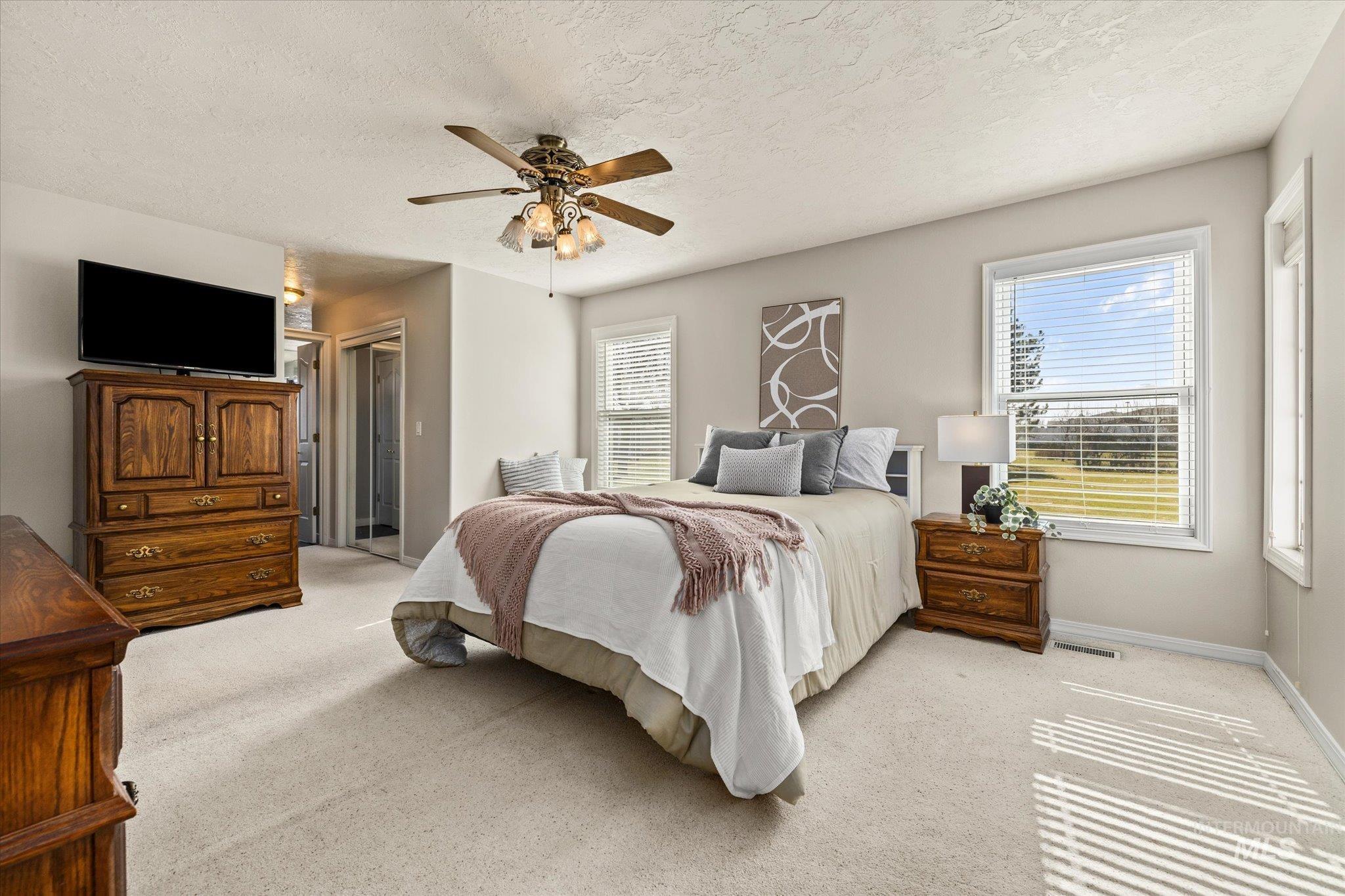 465 W Sly Fox St, Meridian, Idaho 83646, 4 Bedrooms, 3.5 Bathrooms, Residential For Sale, Price $1,100,000,MLS 98976680