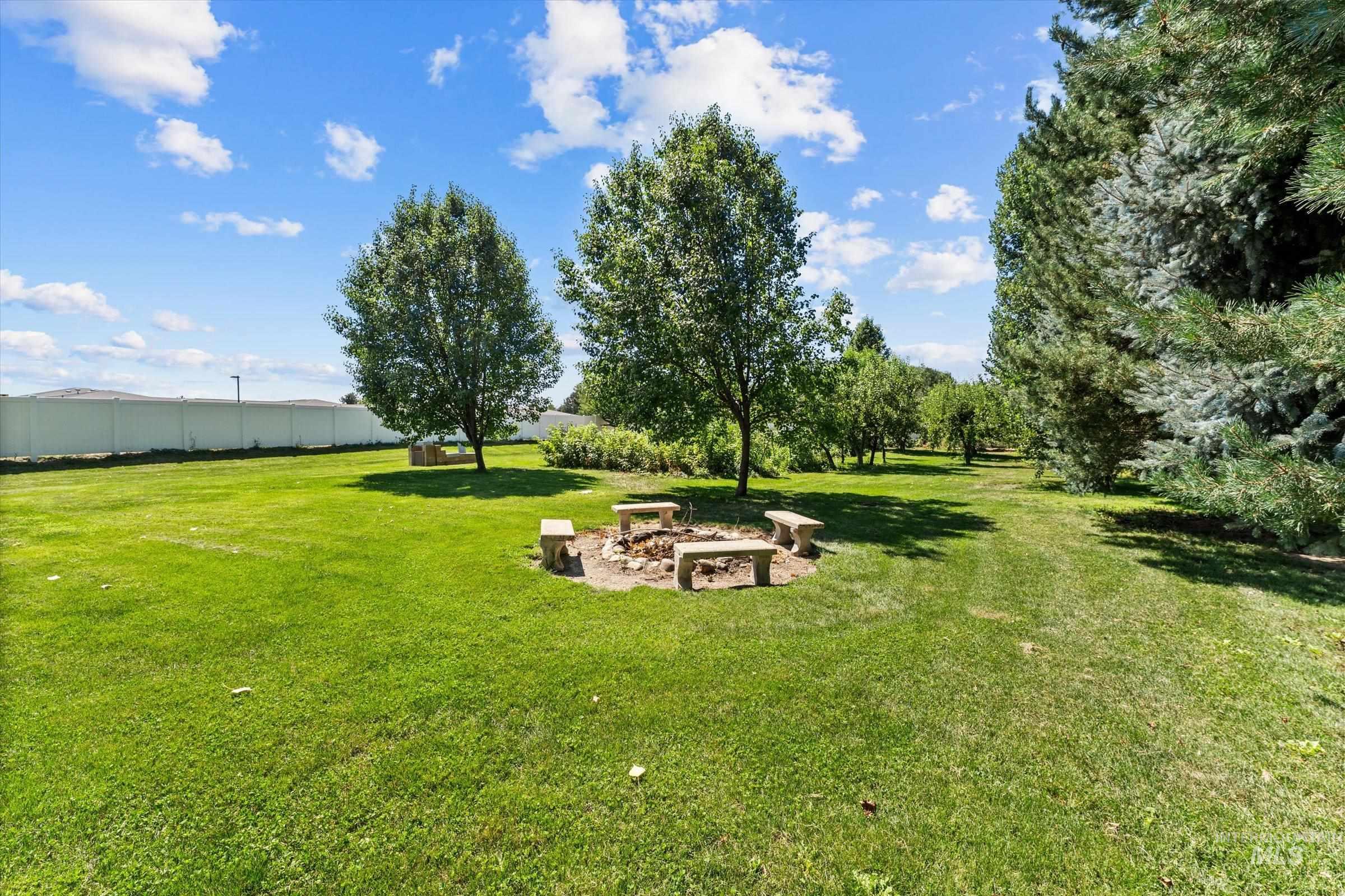 465 W Sly Fox St, Meridian, Idaho 83646, 4 Bedrooms, 3.5 Bathrooms, Residential For Sale, Price $1,100,000,MLS 98976680