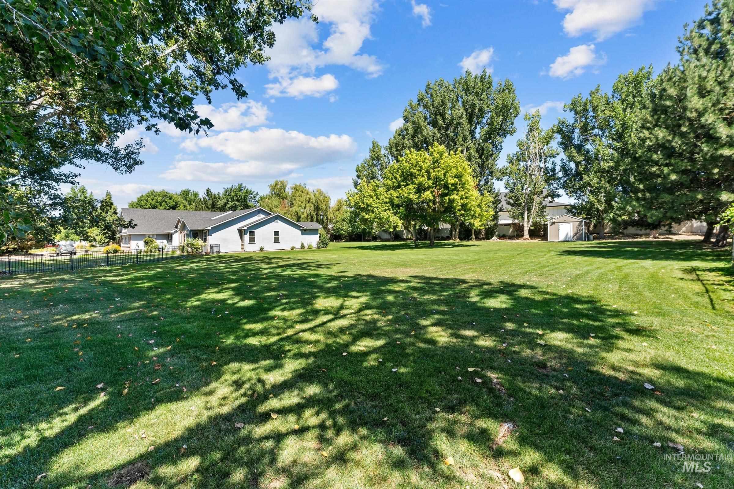 465 W Sly Fox St, Meridian, Idaho 83646, 4 Bedrooms, 3.5 Bathrooms, Residential For Sale, Price $1,100,000,MLS 98976680