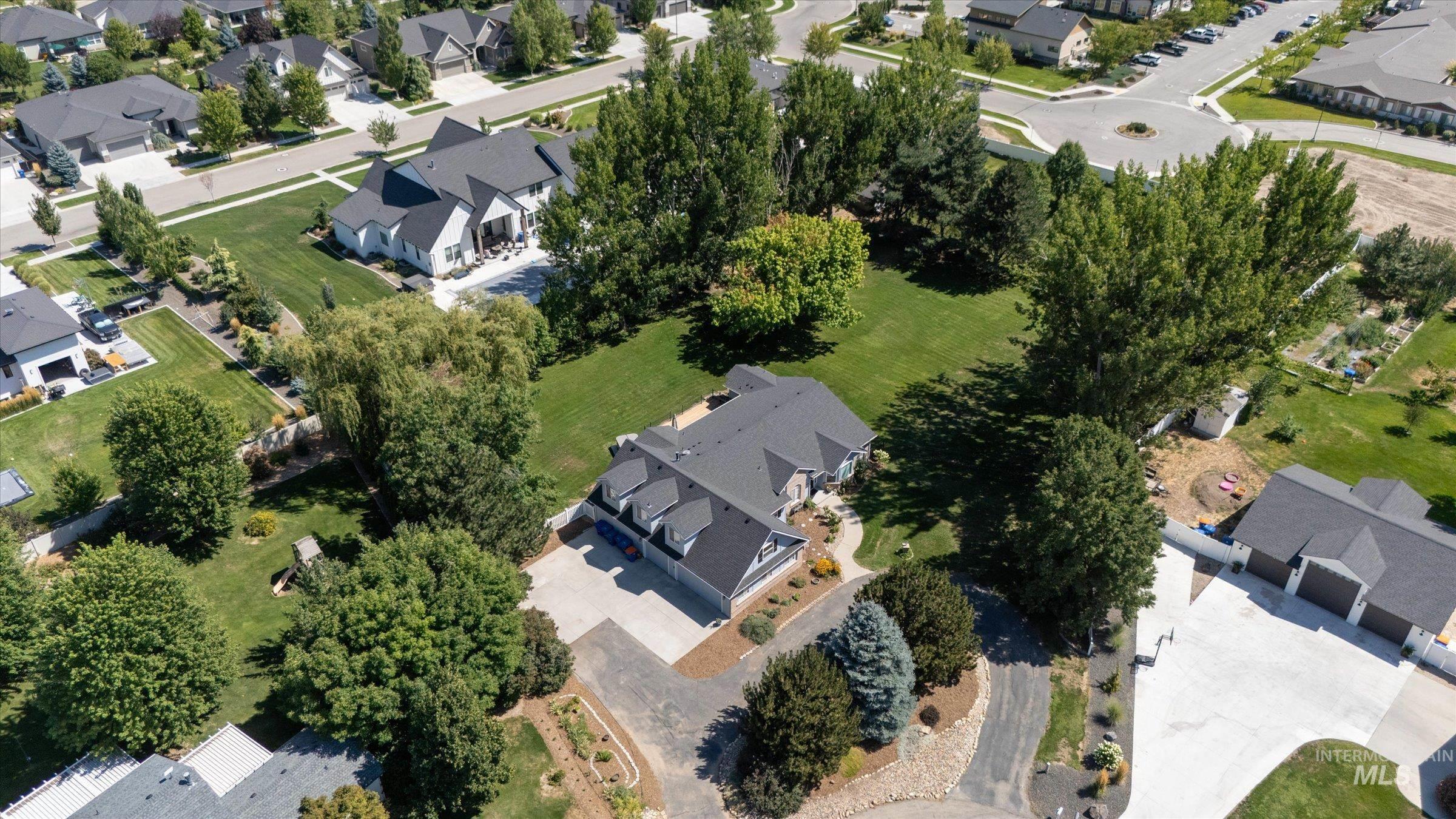 465 W Sly Fox St, Meridian, Idaho 83646, 4 Bedrooms, 3.5 Bathrooms, Residential For Sale, Price $1,100,000,MLS 98976680