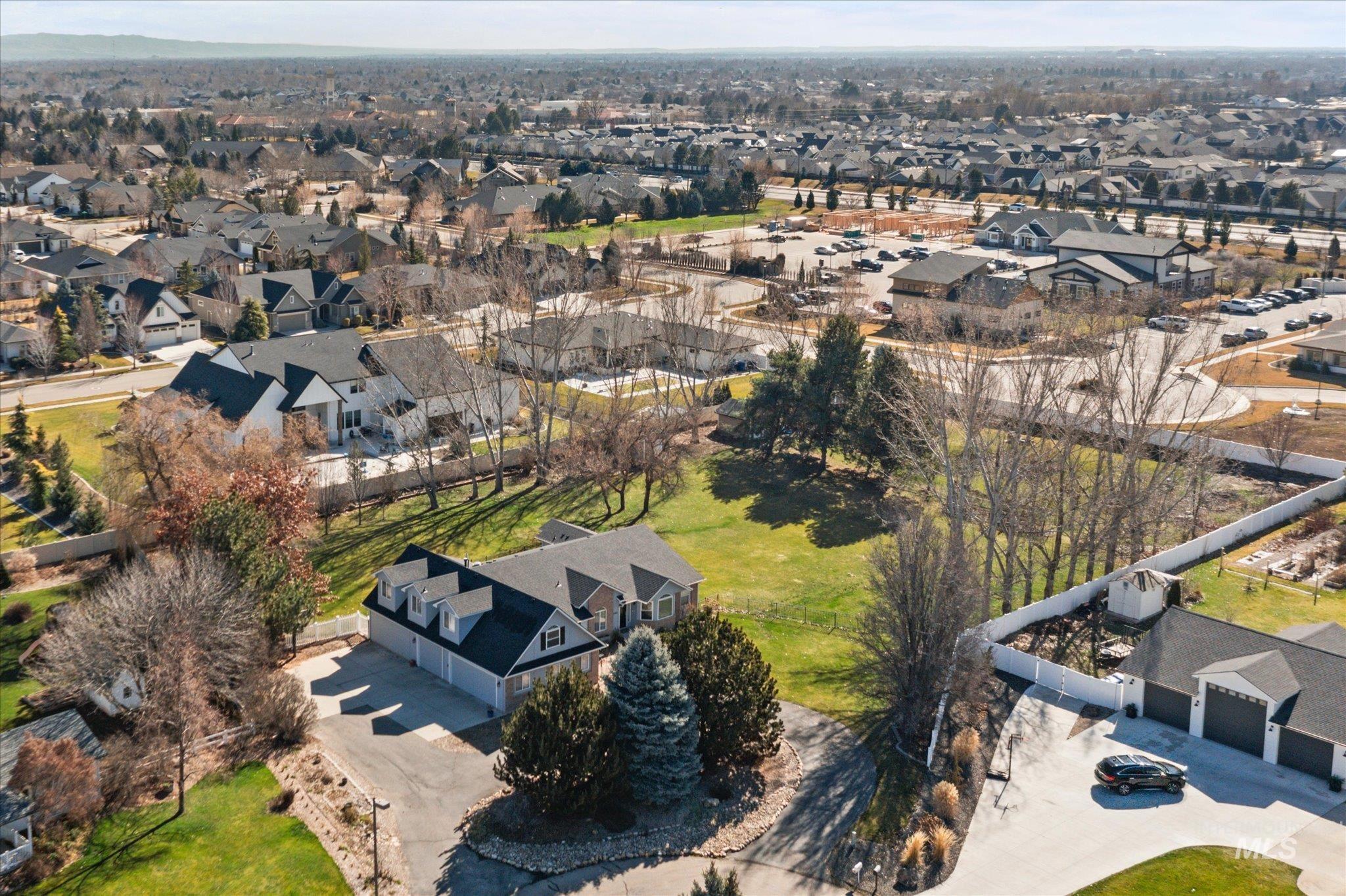 465 W Sly Fox St, Meridian, Idaho 83646, 4 Bedrooms, 3.5 Bathrooms, Residential For Sale, Price $1,100,000,MLS 98976680