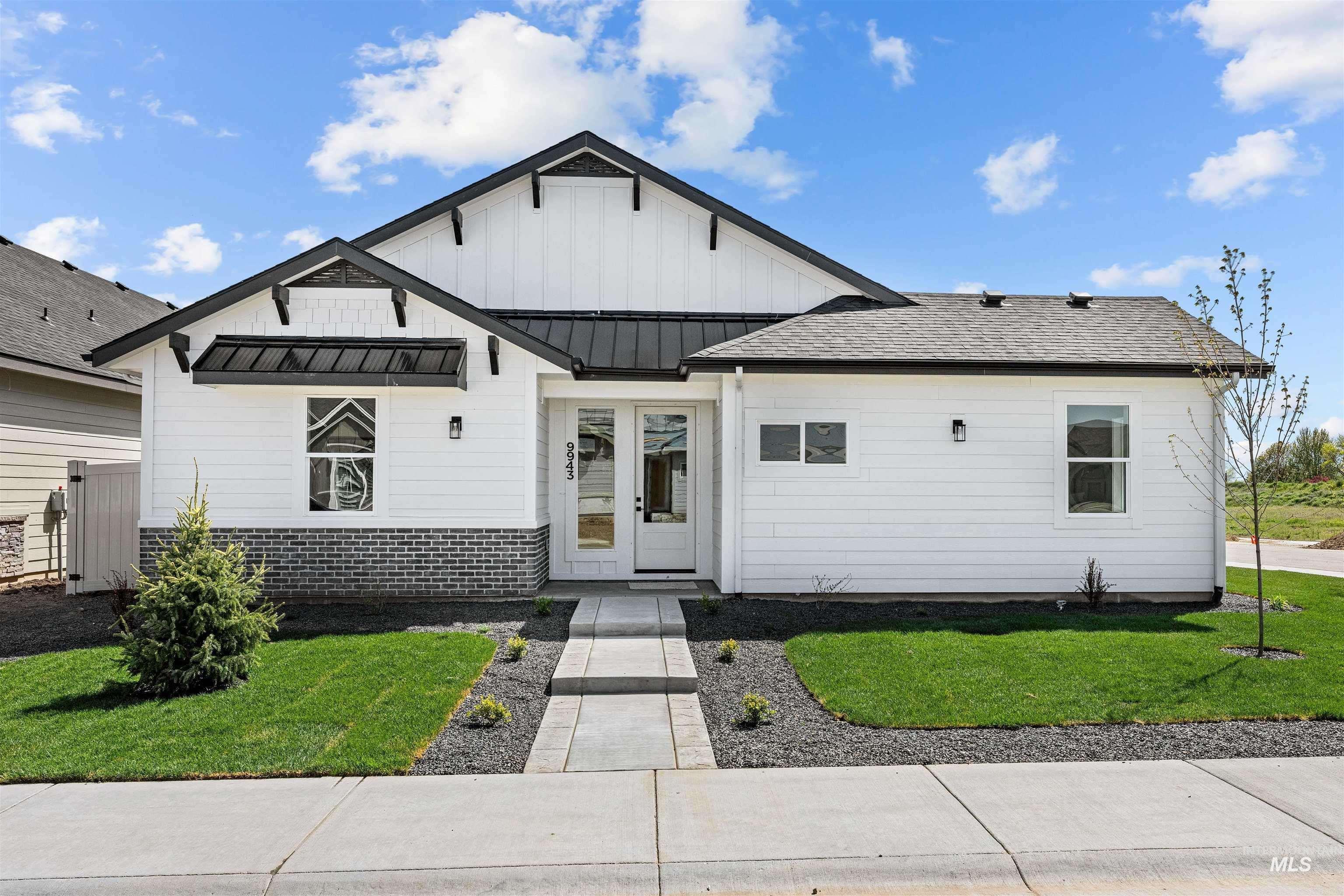 9943 W Sunberry Ct, Star, Idaho 83669, 4 Bedrooms, 2.5 Bathrooms, Residential For Sale, Price $649,995, 98976683