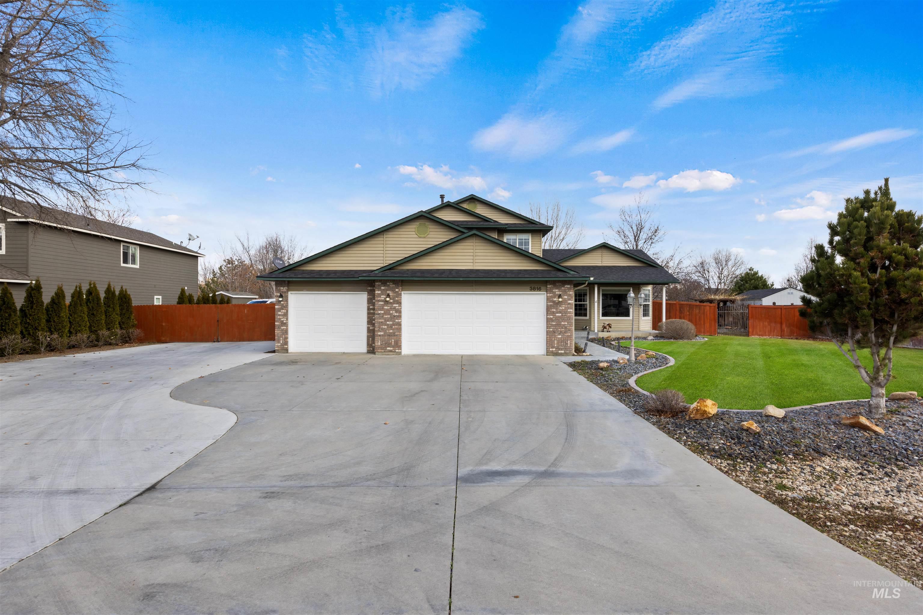 3816 Ringneck Dr, Nampa, Idaho 83686, 4 Bedrooms, 3 Bathrooms, Residential For Sale, Price $569,000,MLS 98976684