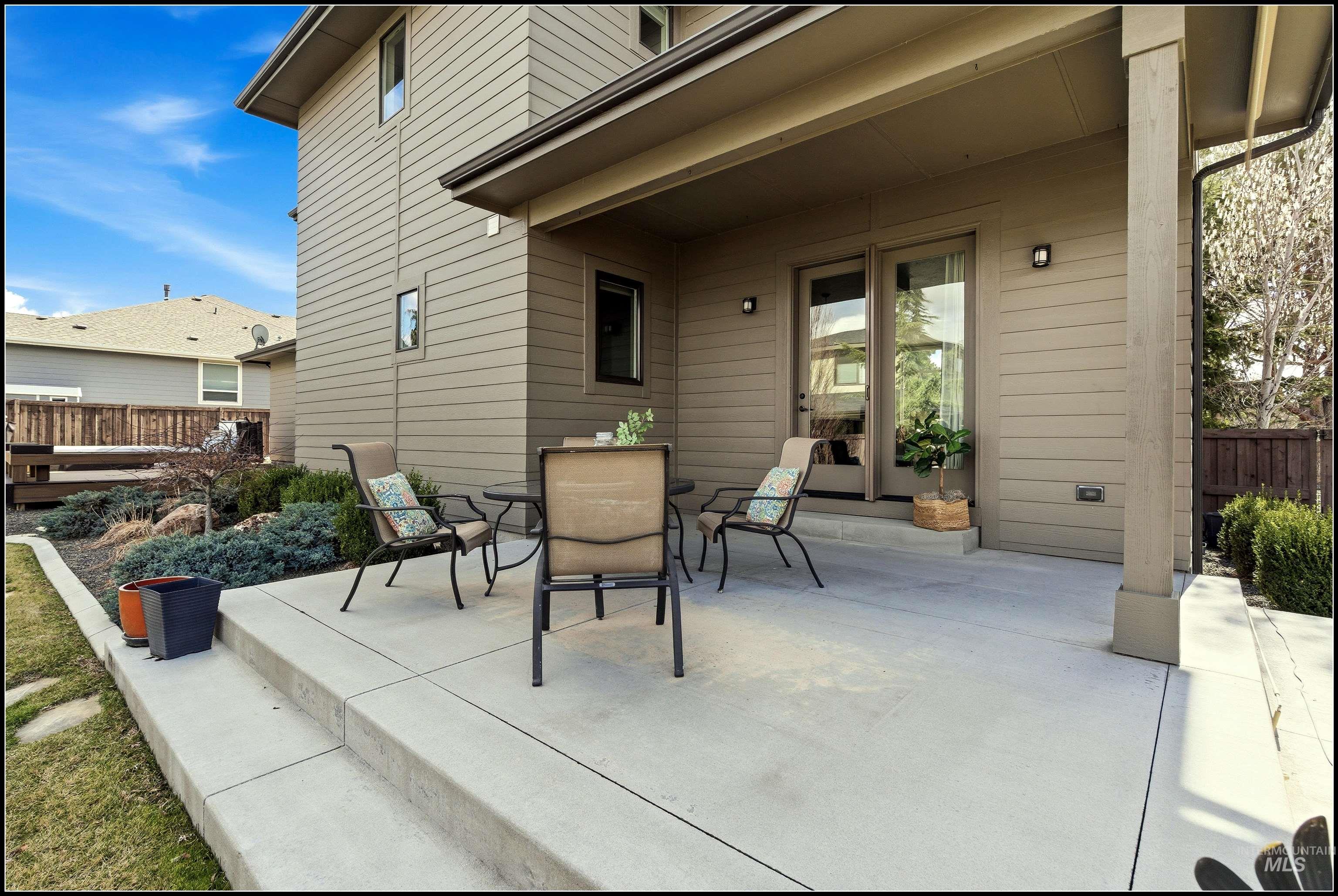 6934 E Highland Valley Rd, Boise, Idaho 83716, 3 Bedrooms, 2.5 Bathrooms, Residential For Sale, Price $939,950, 98976685