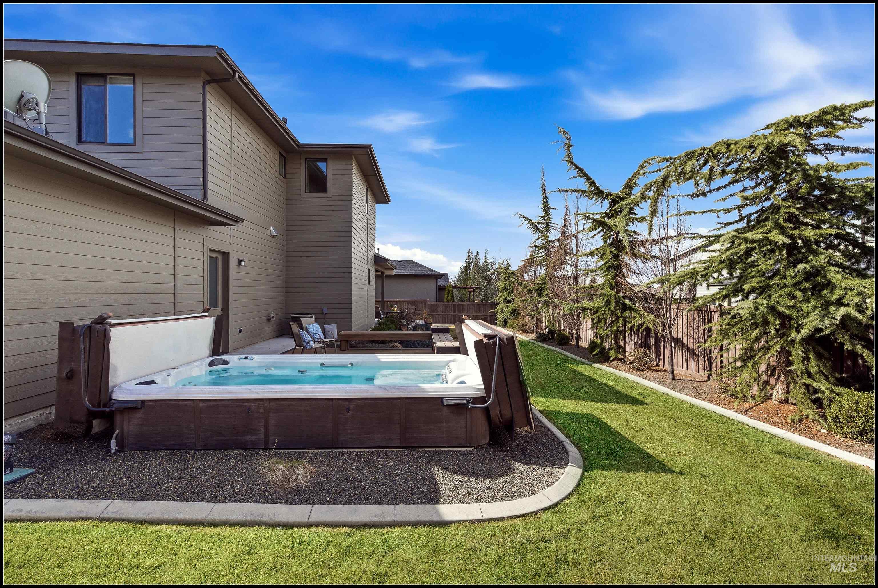 6934 E Highland Valley Rd, Boise, Idaho 83716, 3 Bedrooms, 2.5 Bathrooms, Residential For Sale, Price $939,950, 98976685