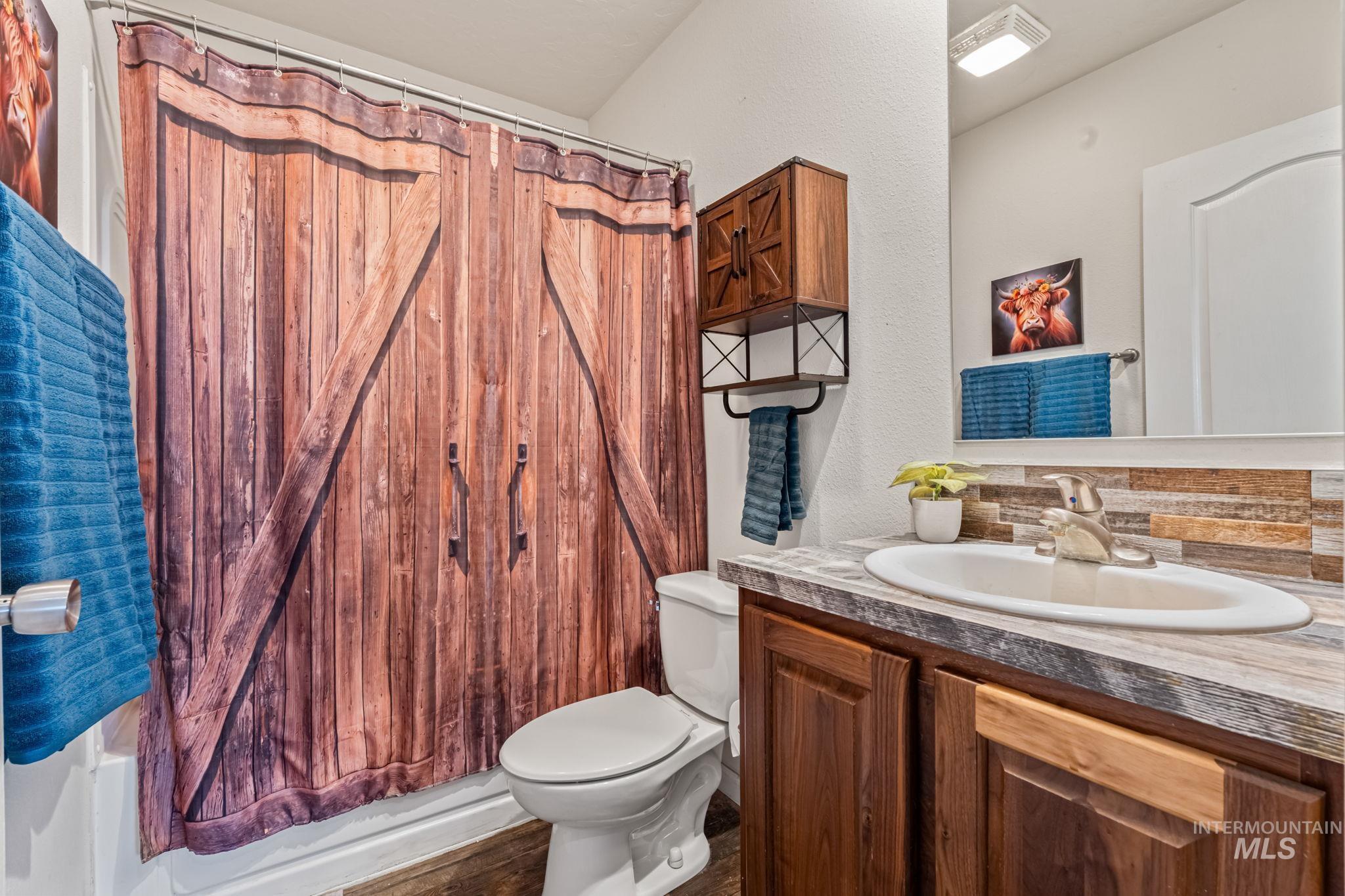 1700 SW Lilac Dr, Mountain Home, Idaho 83647, 3 Bedrooms, 2 Bathrooms, Residential For Sale, Price $90,000, 98976686