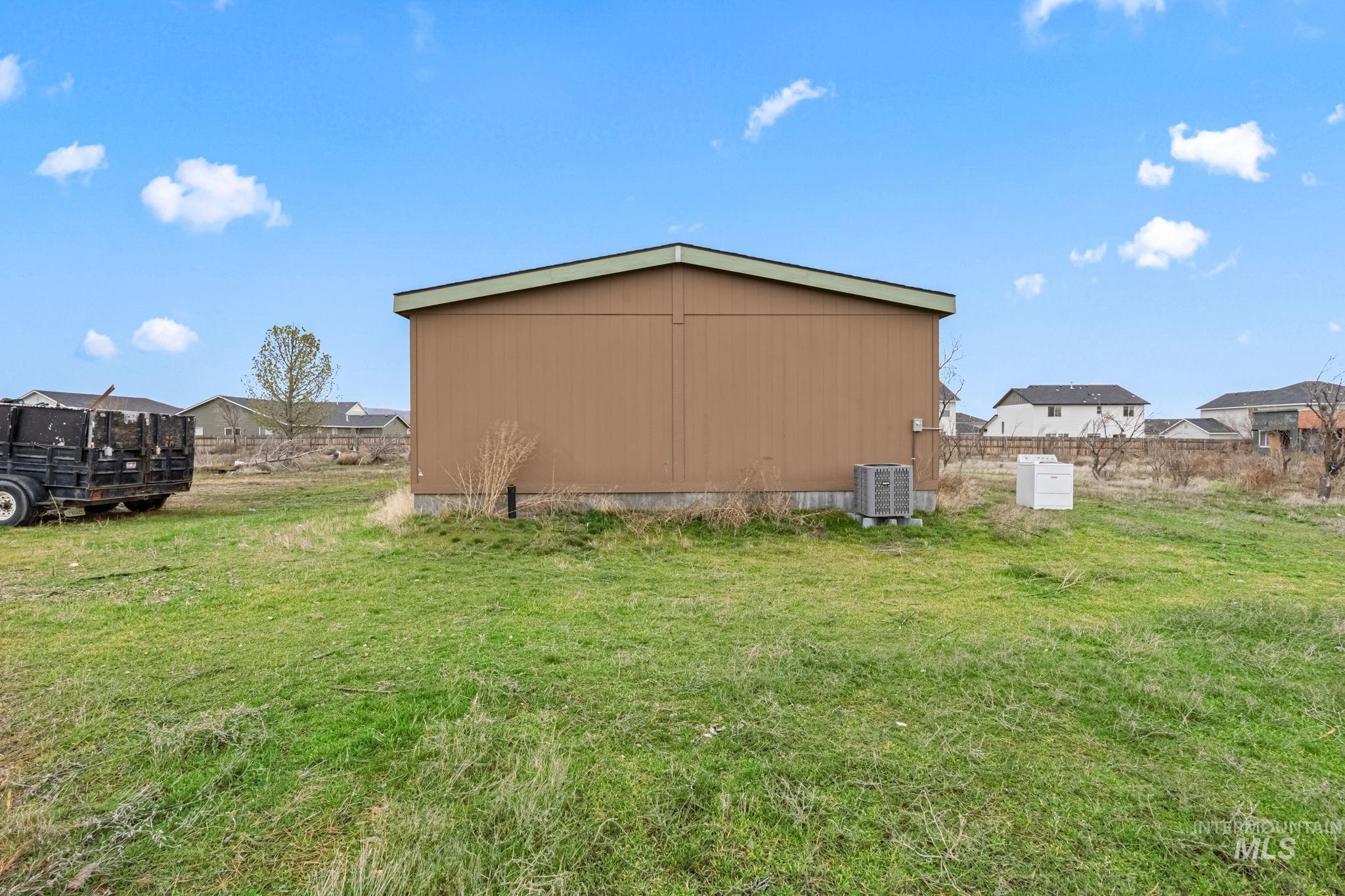 1700 SW Lilac Dr, Mountain Home, Idaho 83647, 3 Bedrooms, 2 Bathrooms, Residential For Sale, Price $90,000, 98976686