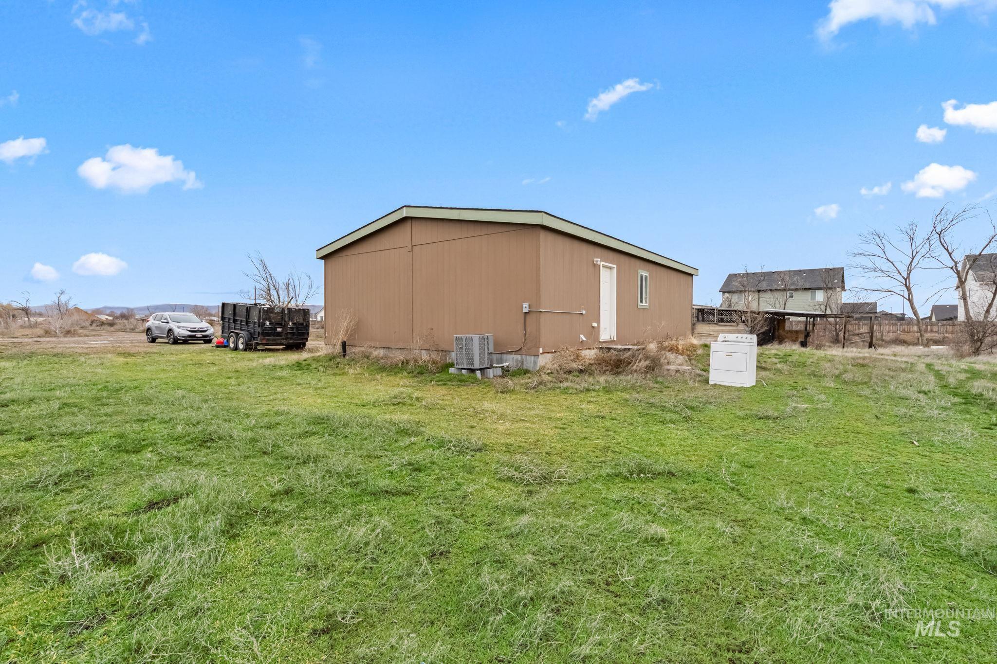 1700 SW Lilac Dr, Mountain Home, Idaho 83647, 3 Bedrooms, 2 Bathrooms, Residential For Sale, Price $90,000, 98976686