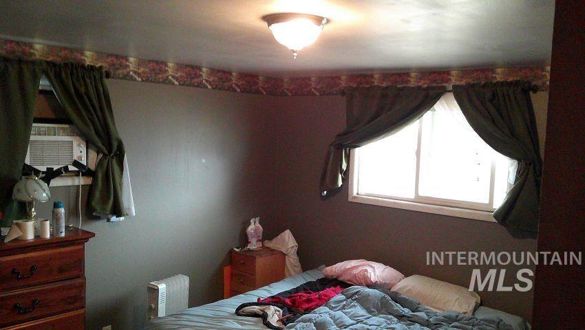 1205 Lawndale Dr., Twin Falls, Idaho 83301, 3 Bedrooms, 1.5 Bathrooms, Residential For Sale, Price $309,900, 98976689