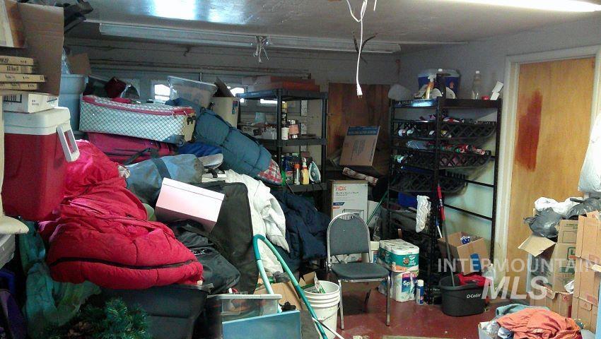 1205 Lawndale Dr., Twin Falls, Idaho 83301, 3 Bedrooms, 1.5 Bathrooms, Residential For Sale, Price $309,900, 98976689