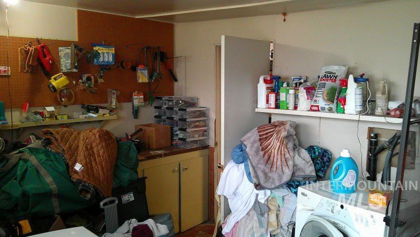 1205 Lawndale Dr., Twin Falls, Idaho 83301, 3 Bedrooms, 1.5 Bathrooms, Residential For Sale, Price $309,900, 98976689