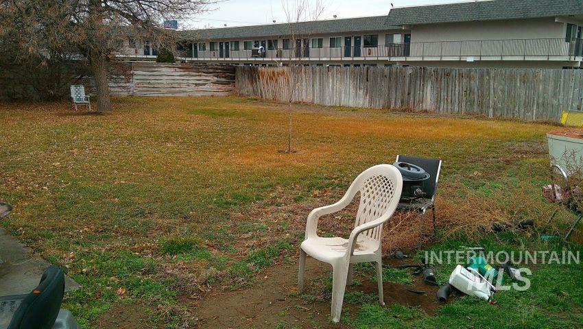 1205 Lawndale Dr., Twin Falls, Idaho 83301, 3 Bedrooms, 1.5 Bathrooms, Residential For Sale, Price $309,900, 98976689