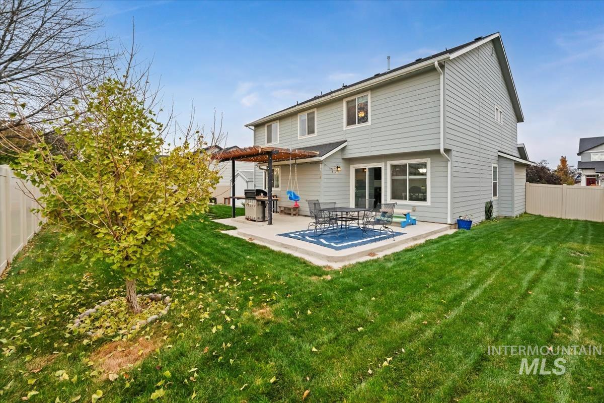 4585 W Everest St, Meridian, Idaho 83646, 5 Bedrooms, 2.5 Bathrooms, Residential For Sale, Price $549,000, 98976692