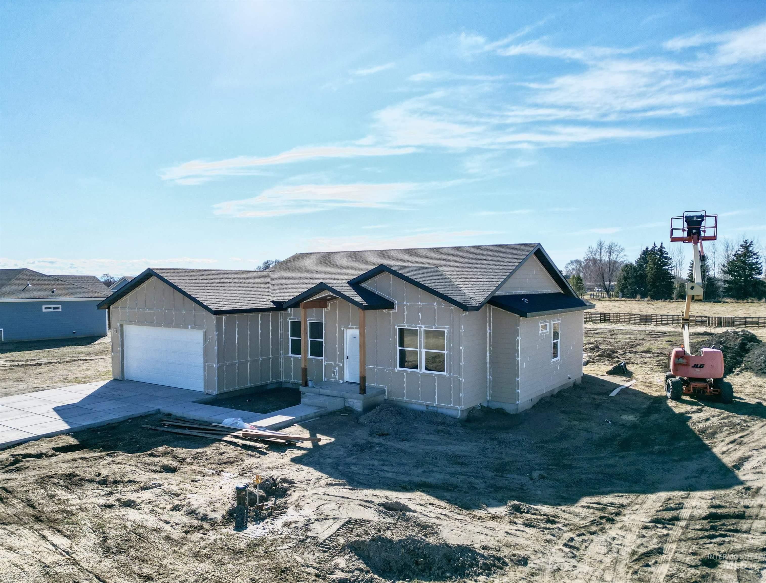 327 S 100 W, Rupert, Idaho 83350, 4 Bedrooms, 2 Bathrooms, Residential For Sale, Price $435,000,MLS 98976695