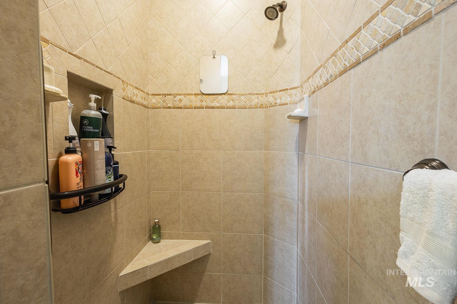 178 E. Rio Colinas Dr., Meridian, Idaho 83646, 4 Bedrooms, 2 Bathrooms, Residential For Sale, Price $665,000, 98976696