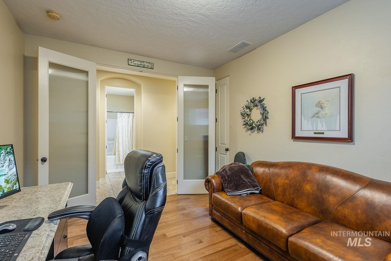 178 E. Rio Colinas Dr., Meridian, Idaho 83646, 4 Bedrooms, 2 Bathrooms, Residential For Sale, Price $665,000, 98976696