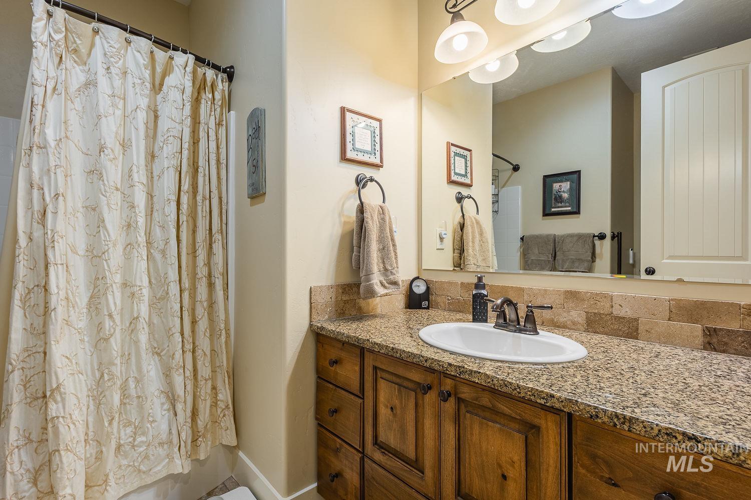 178 E. Rio Colinas Dr., Meridian, Idaho 83646, 4 Bedrooms, 2 Bathrooms, Residential For Sale, Price $665,000, 98976696