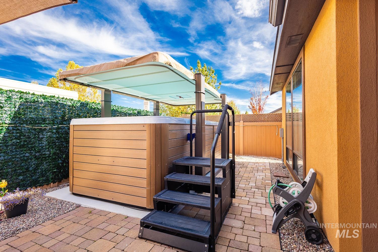 178 E. Rio Colinas Dr., Meridian, Idaho 83646, 4 Bedrooms, 2 Bathrooms, Residential For Sale, Price $665,000, 98976696