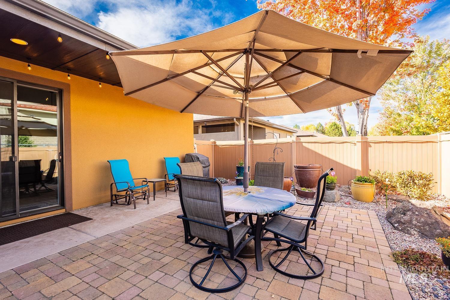 178 E. Rio Colinas Dr., Meridian, Idaho 83646, 4 Bedrooms, 2 Bathrooms, Residential For Sale, Price $649,900,MLS 98976696