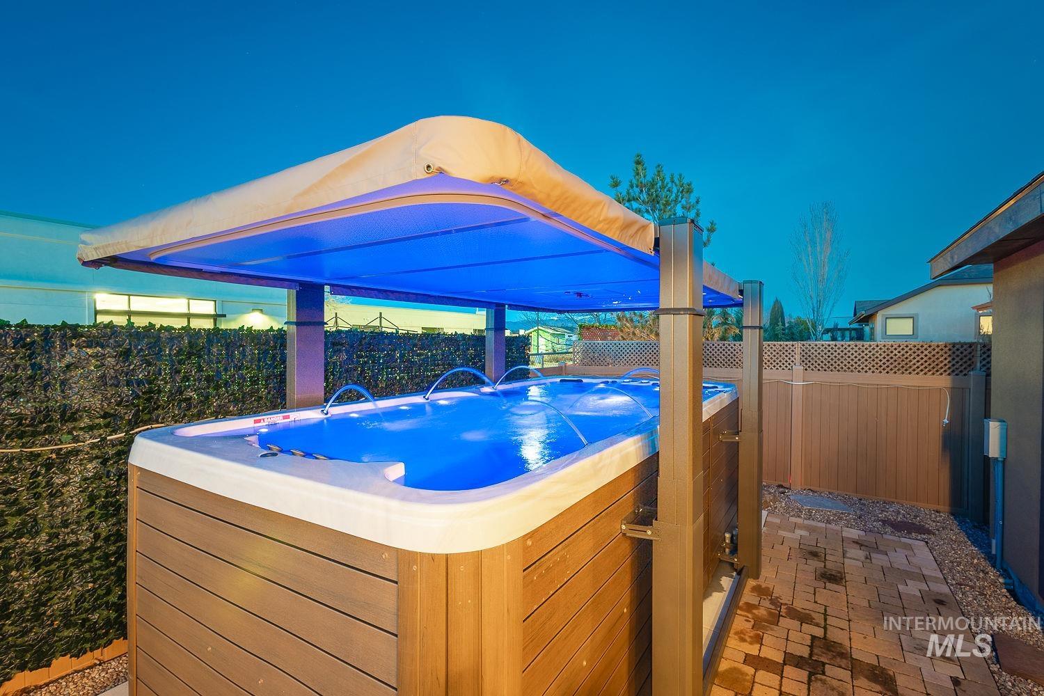 178 E. Rio Colinas Dr., Meridian, Idaho 83646, 4 Bedrooms, 2 Bathrooms, Residential For Sale, Price $649,900,MLS 98976696