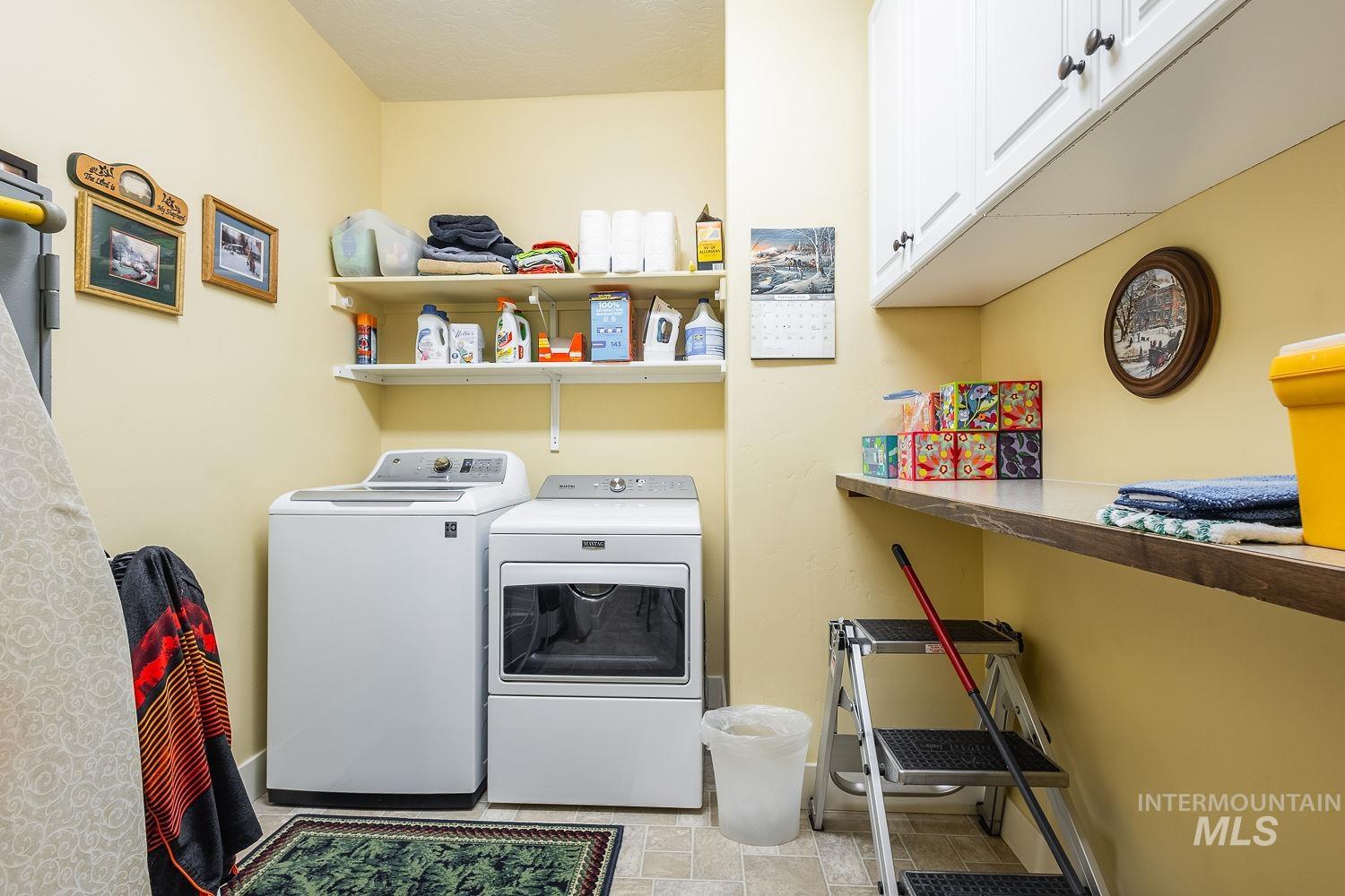 178 E. Rio Colinas Dr., Meridian, Idaho 83646, 4 Bedrooms, 2 Bathrooms, Residential For Sale, Price $665,000, 98976696