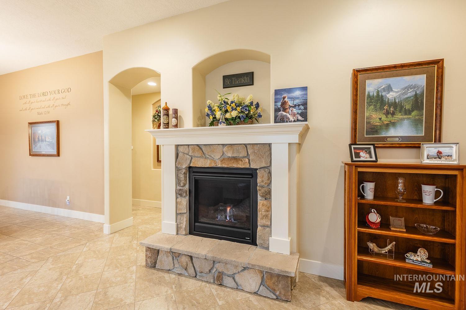 178 E. Rio Colinas Dr., Meridian, Idaho 83646, 4 Bedrooms, 2 Bathrooms, Residential For Sale, Price $665,000, 98976696