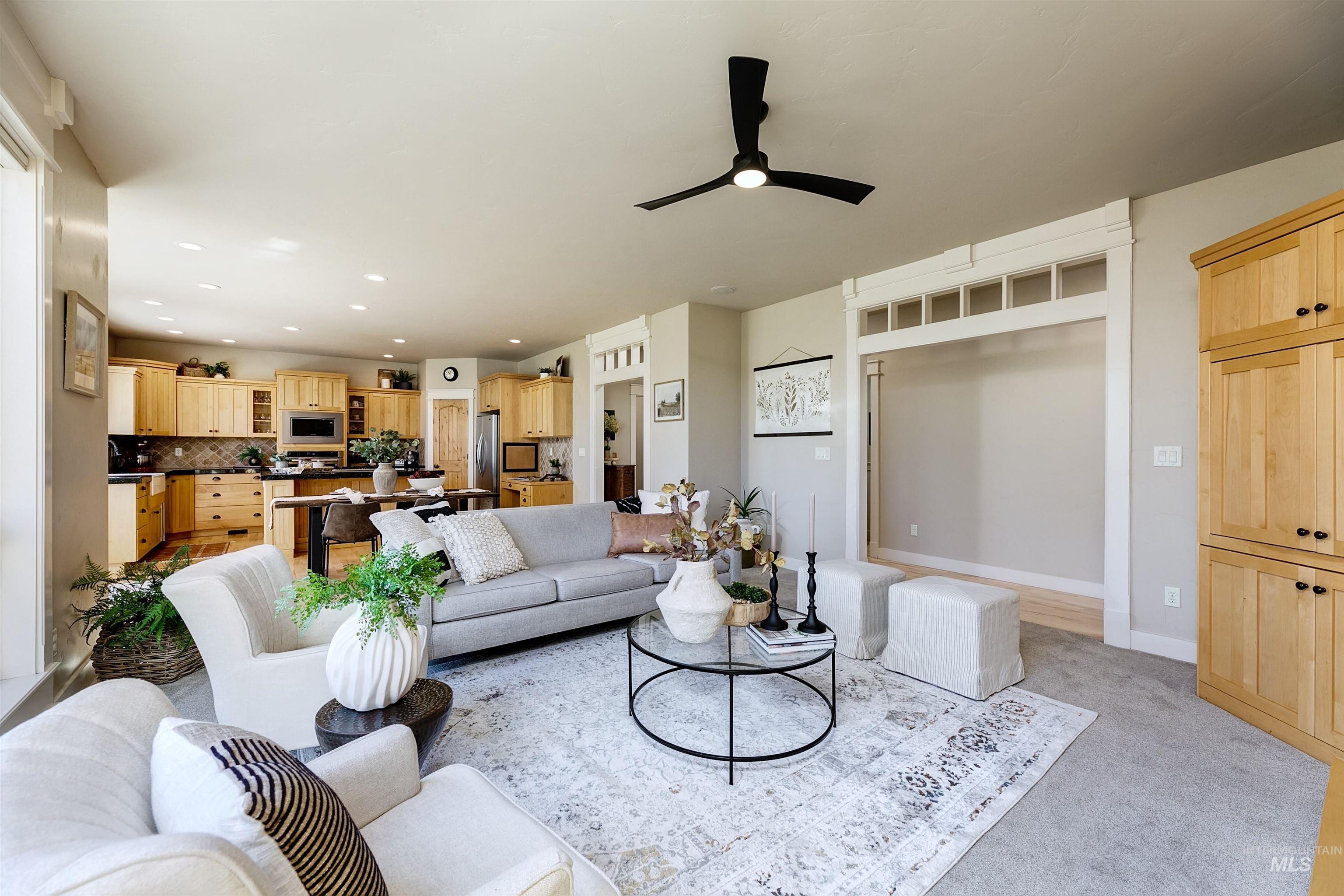 1962 N Spring Hollow Place, Star, Idaho 83669, 4 Bedrooms, 3.5 Bathrooms, Residential For Sale, Price $1,019,300,MLS 98976698