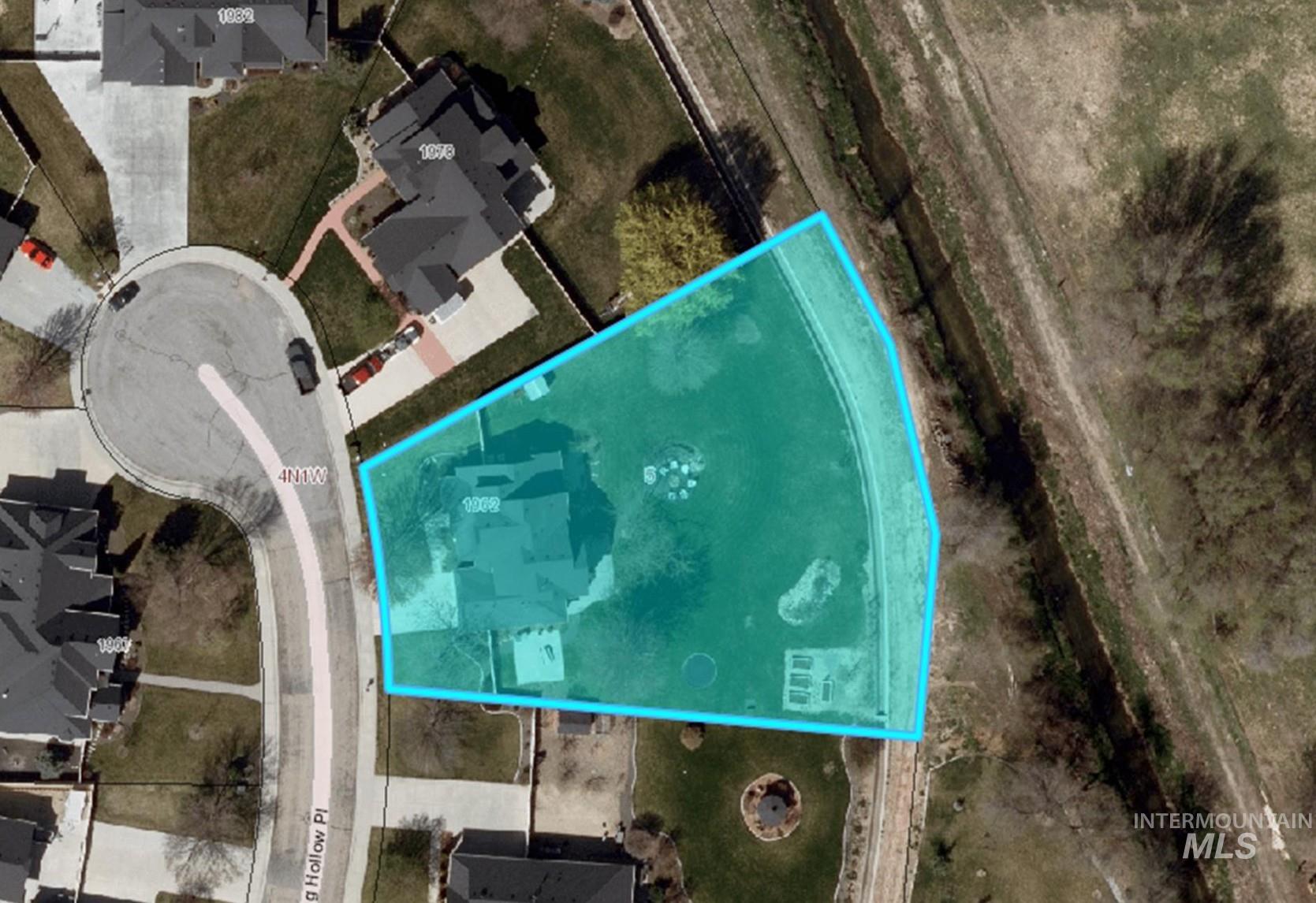 1962 N Spring Hollow Place, Star, Idaho 83669, 4 Bedrooms, 3.5 Bathrooms, Residential For Sale, Price $1,019,300,MLS 98976698